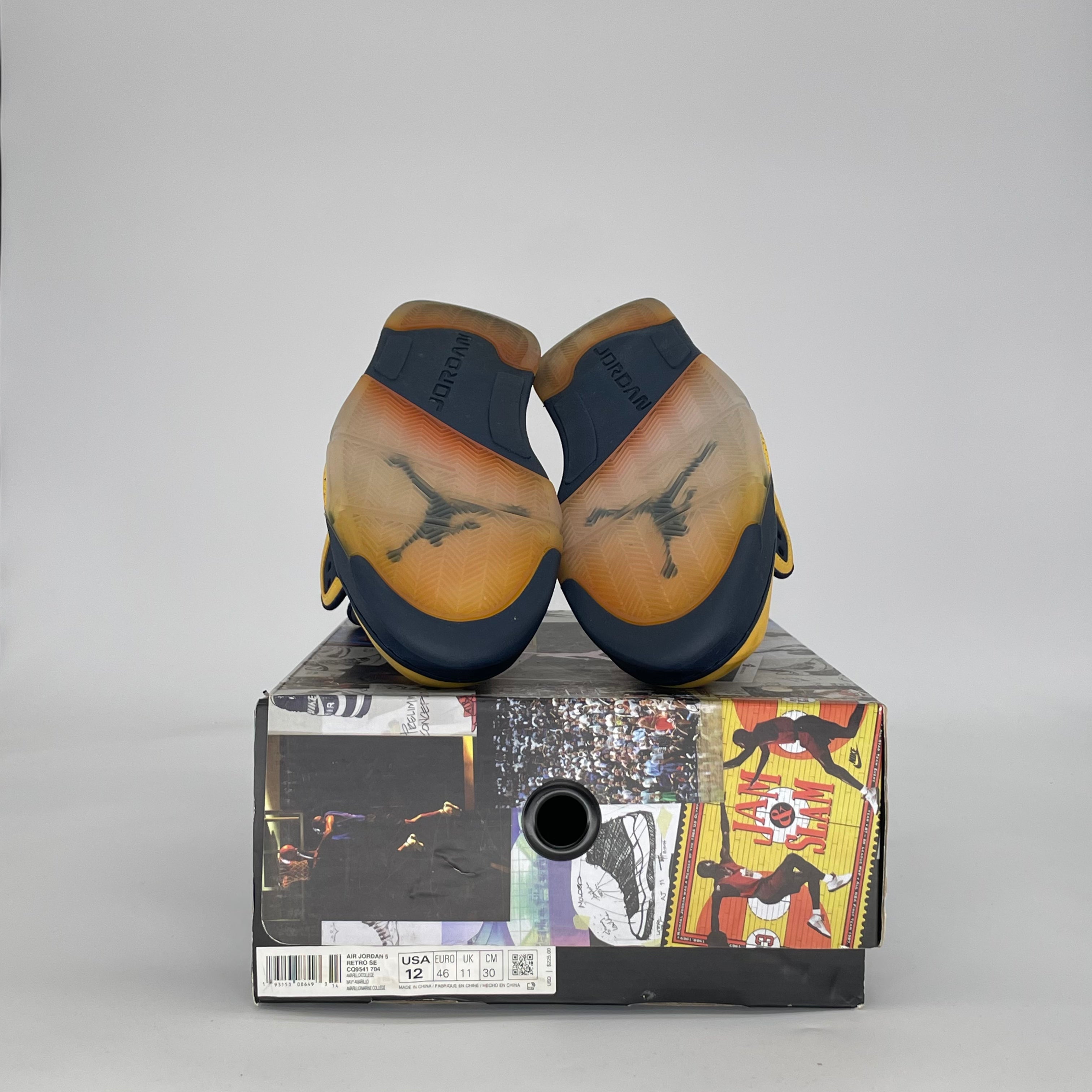 AIR JORDAN 5 MICHIGAN (2019) CQ9541-704 SIZE 12/13.5W