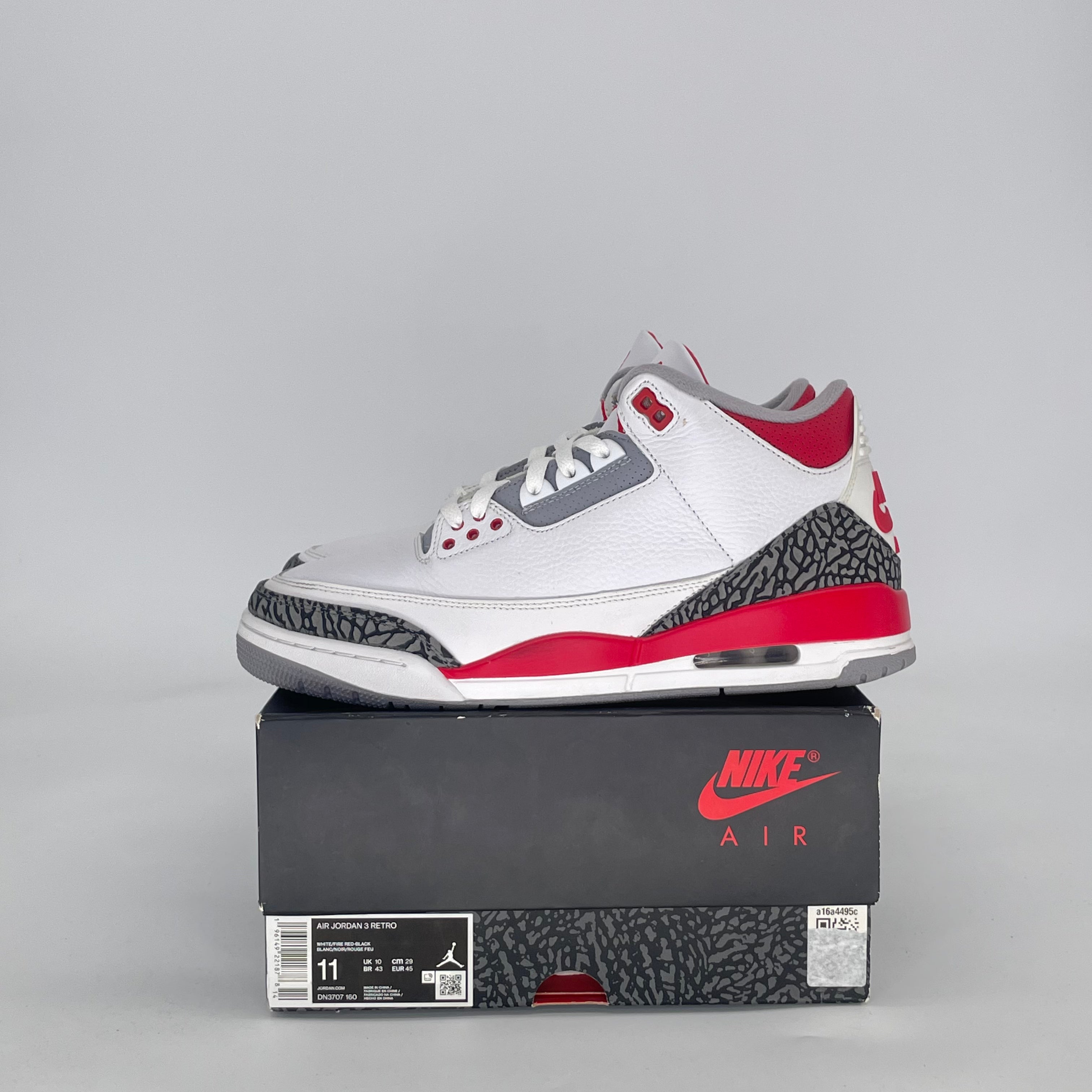 AIR JORDAN 3 FIRE RED DN3707-160 SIZE 11/12.5W