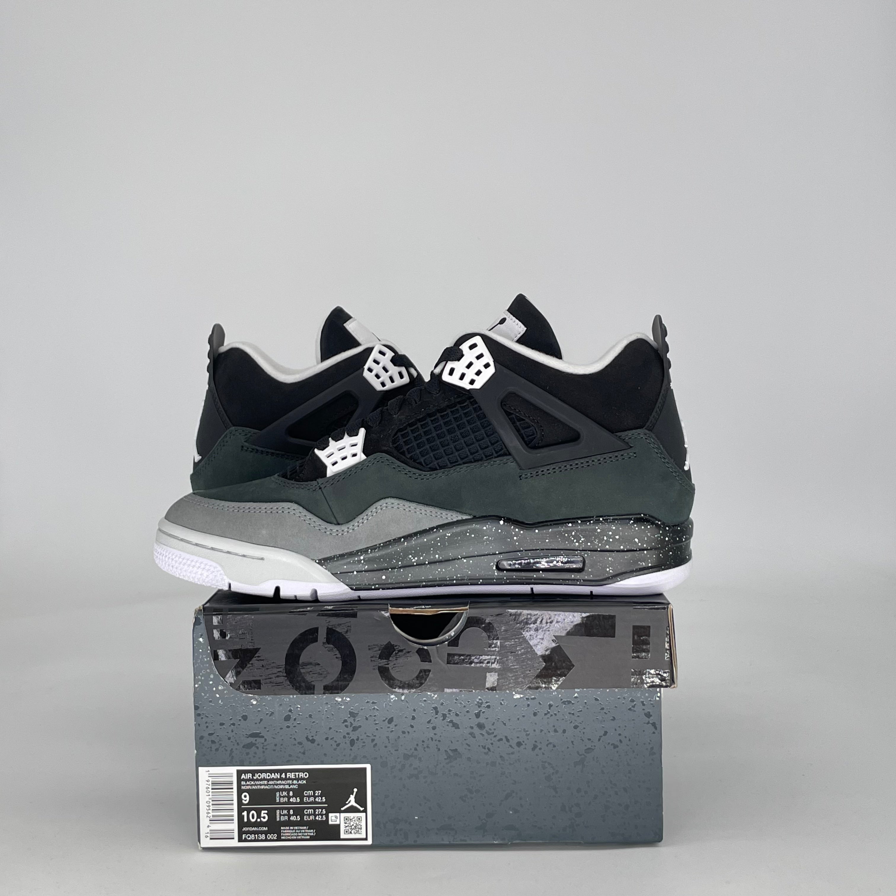 AIR JORDAN 4 FEAR FQ8138-002 SIZE 9/10.5W