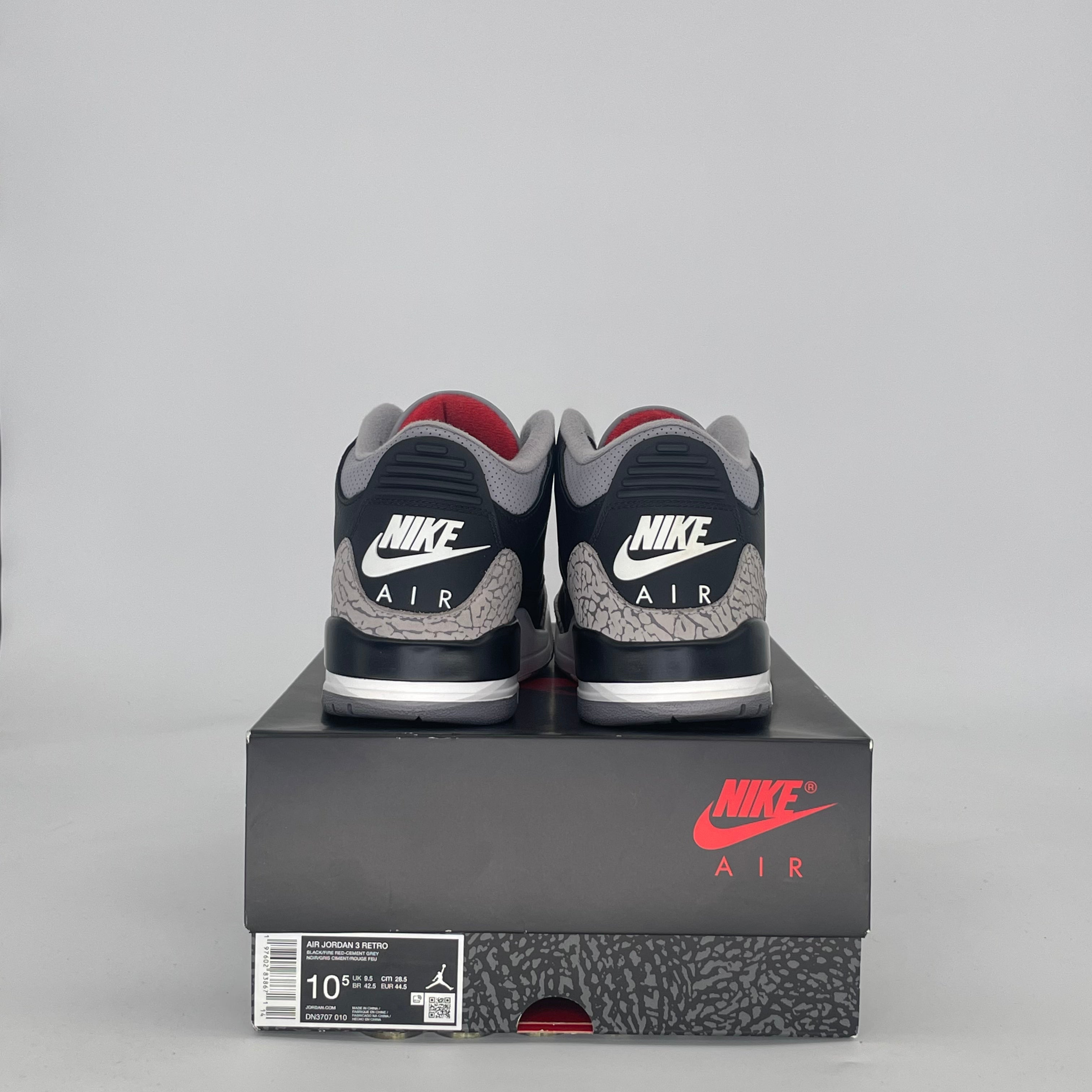 AIR JORDAN 3 BLACK CEMENT DN3707-010 SIZE 10.5/12W
