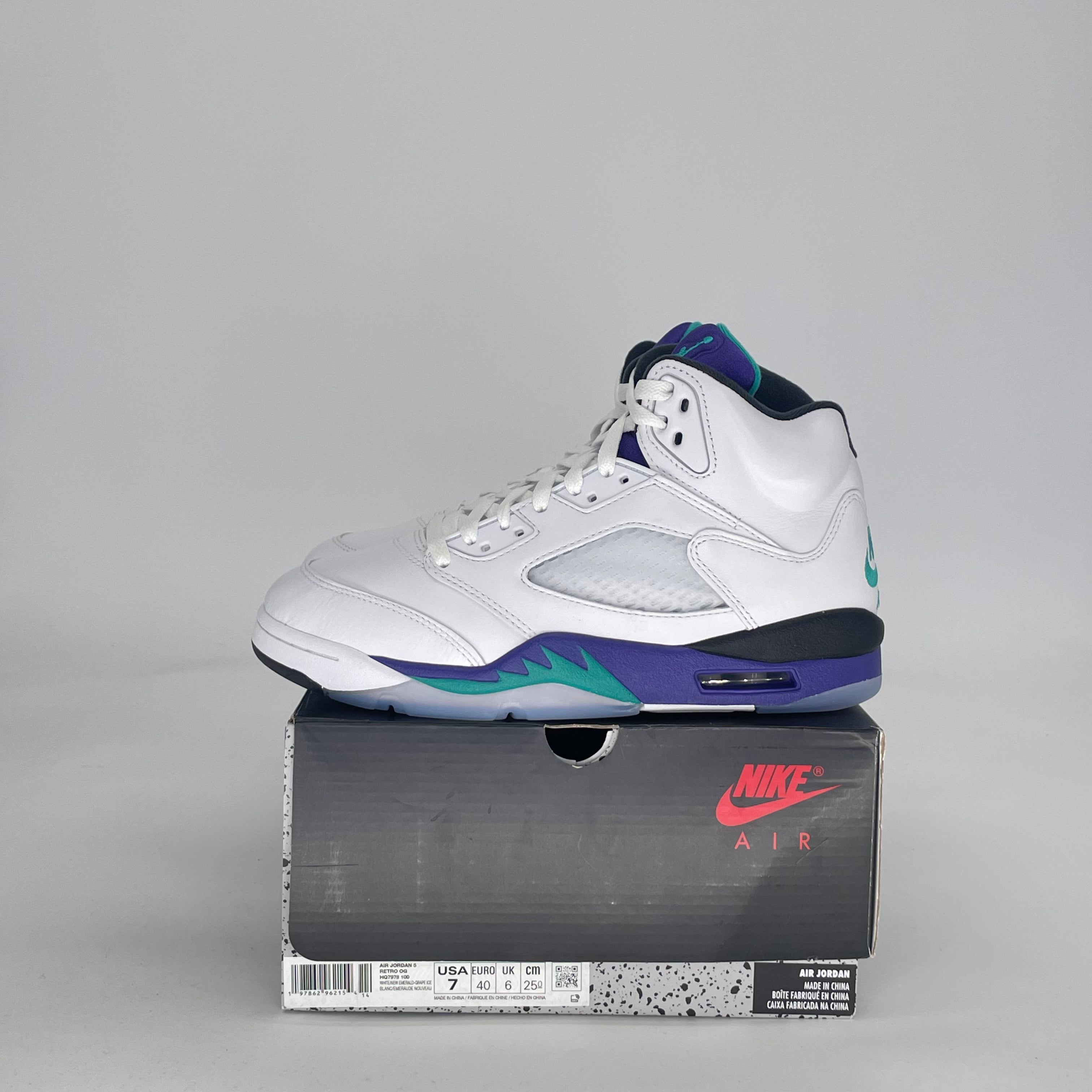 AIR JORDAN 5 GRAPE HQ7978-100 SIZE 7/8.5W GS