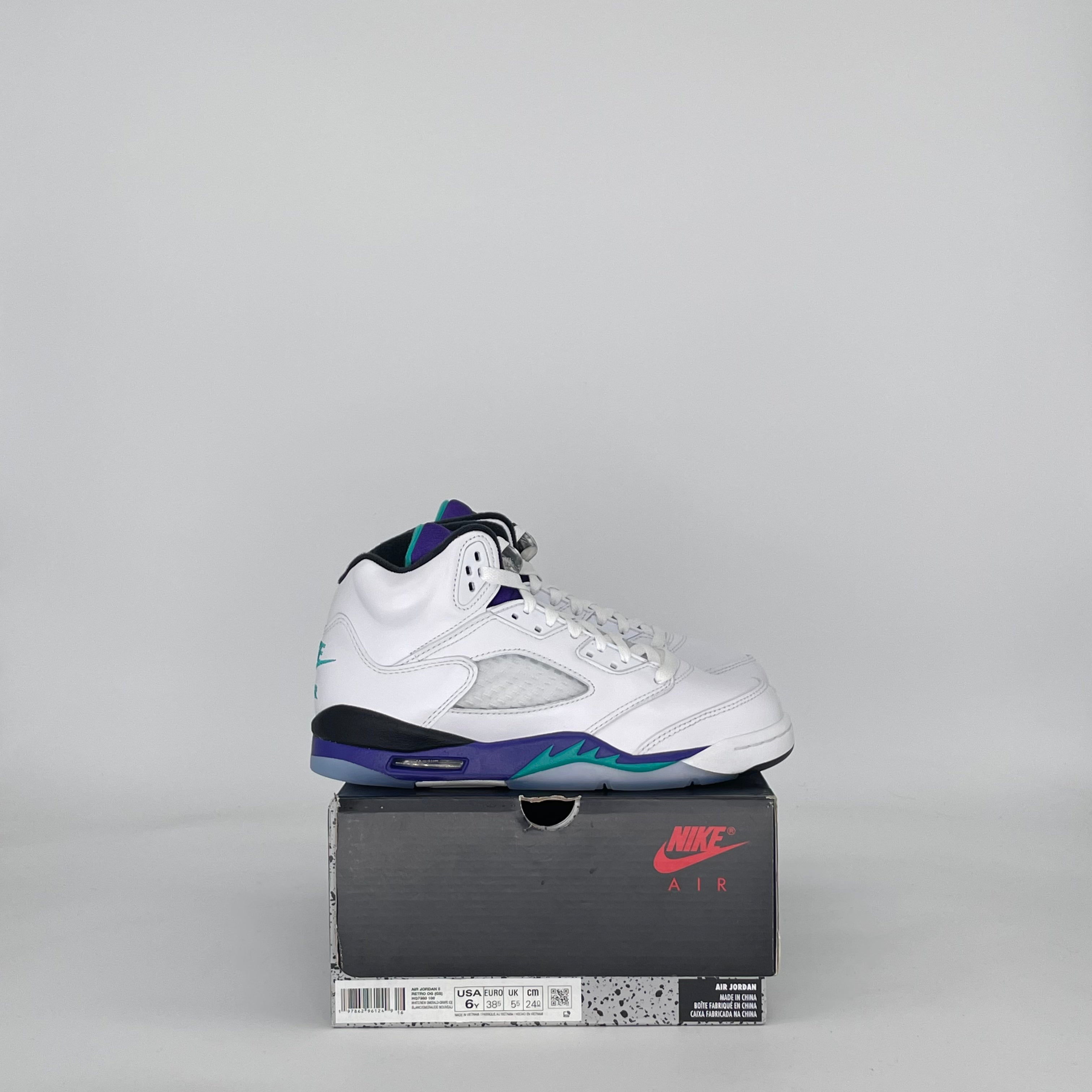 AIR JORDAN 5 GRAPE HQ7980-100 SIZE 6/7.5W GS