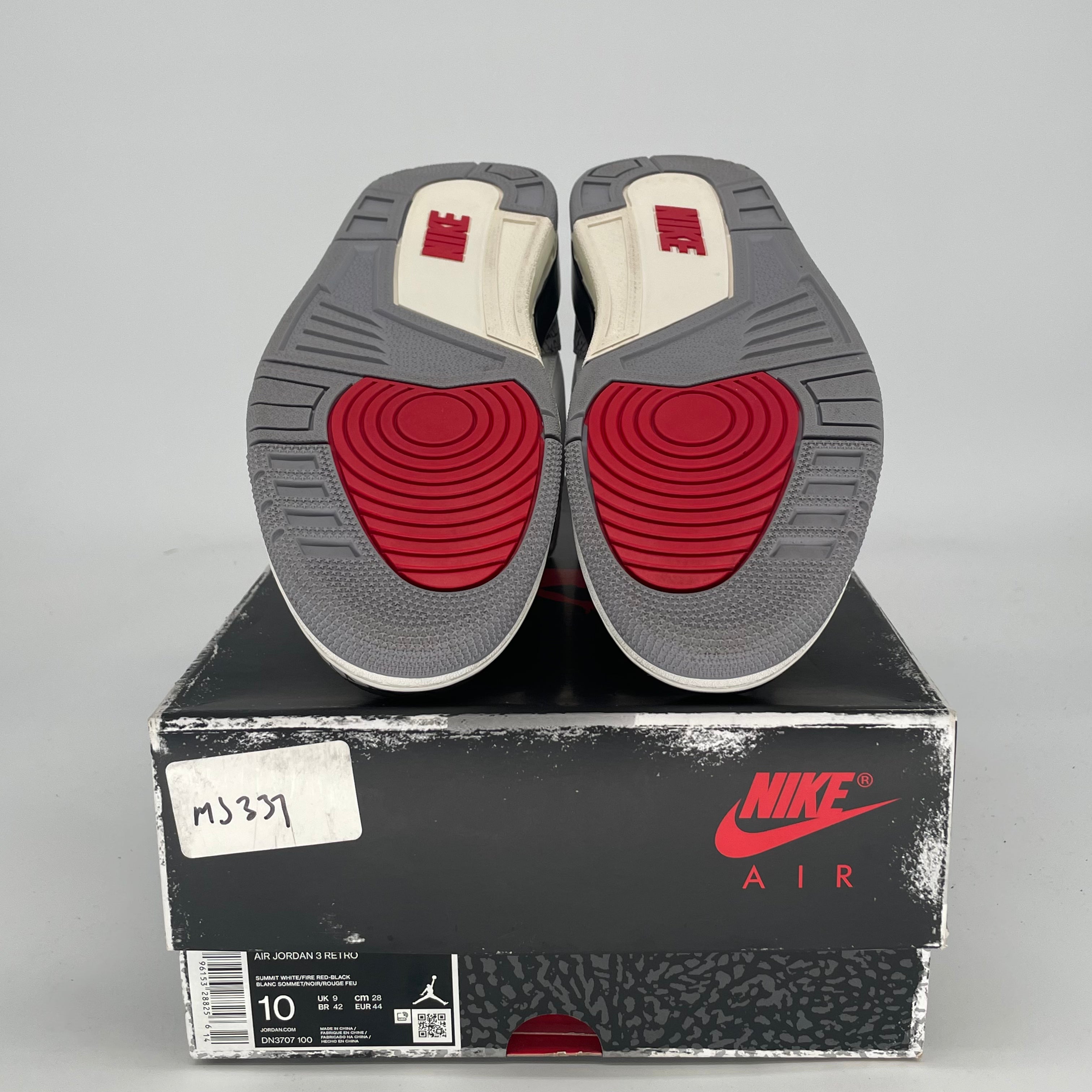 AIR JORDAN 3 WHITE CEMENT REIMAGINED DN3707-100 SIZE 10/11.5W