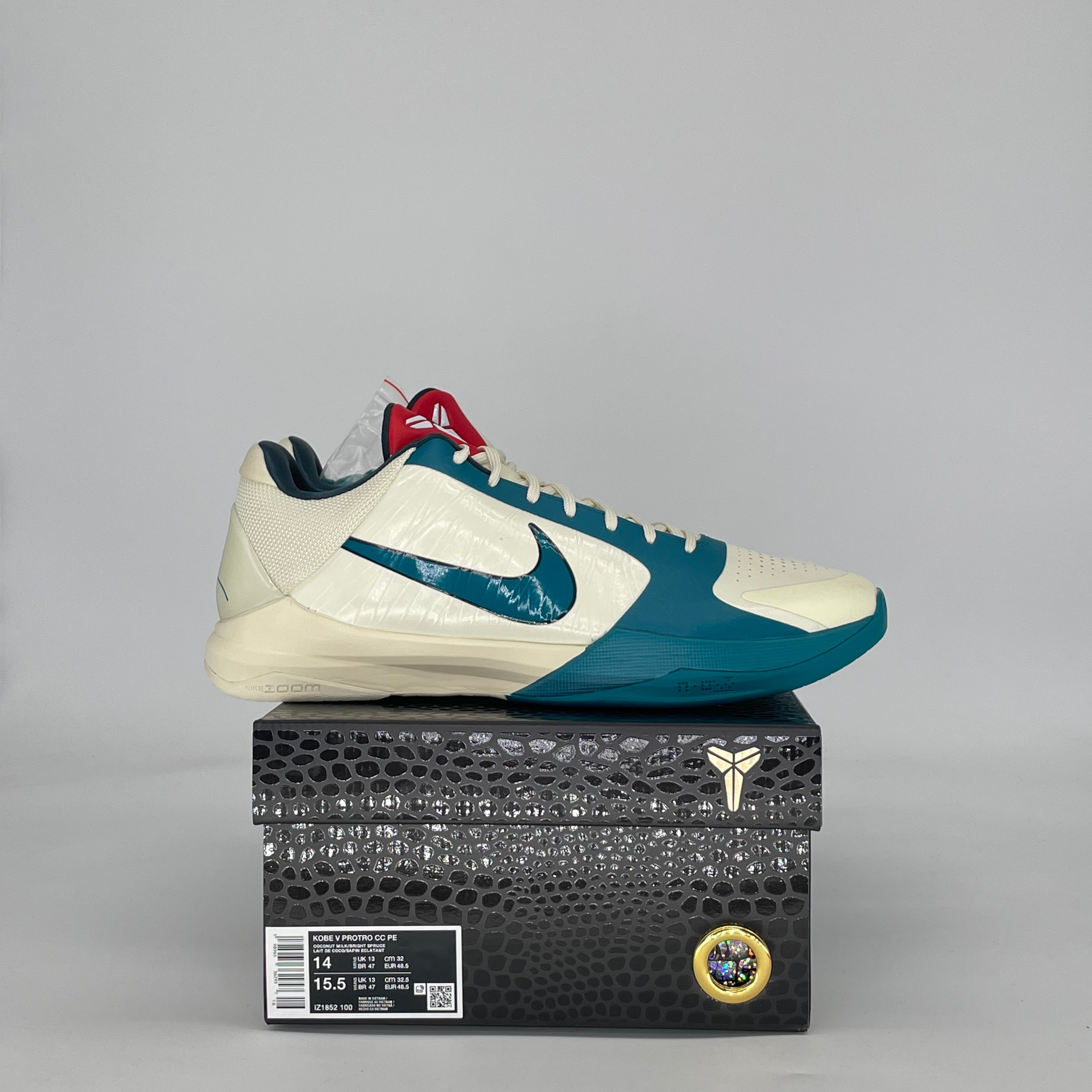 NIKE KOBE 5 PROTRO CAITLIN CLARK COCONUT MILK SPRUCE IZ1852-100 SIZE 14/15.5W