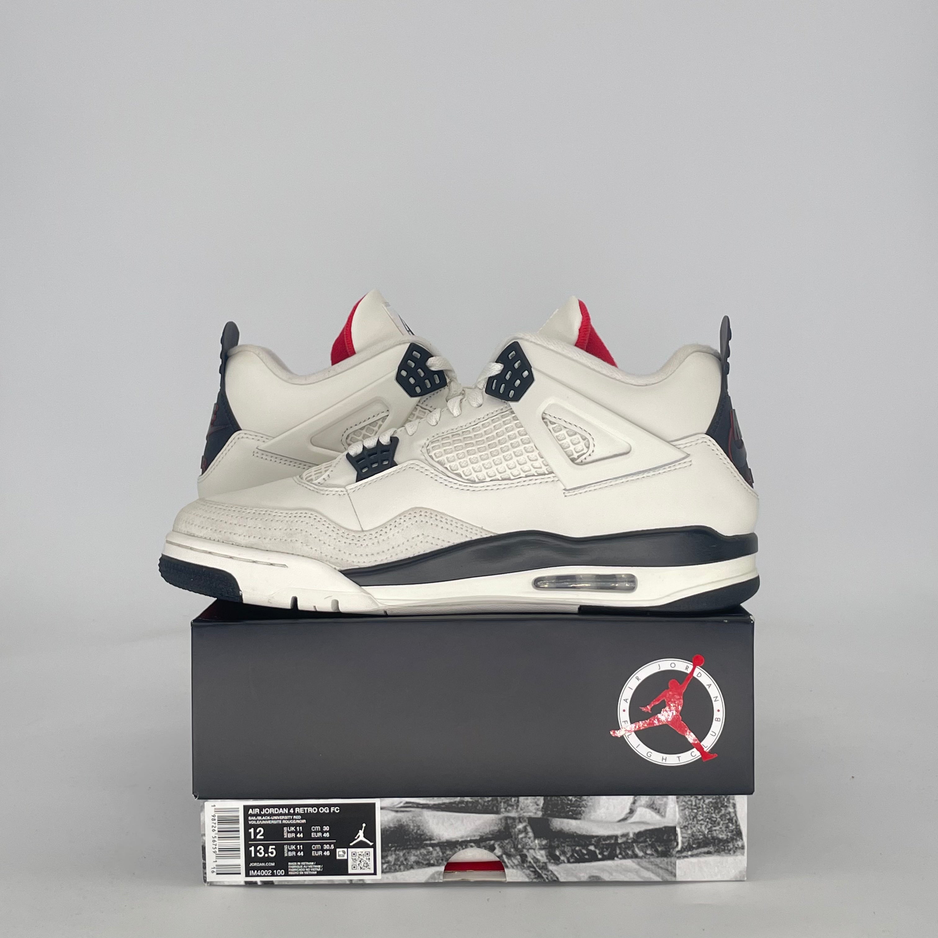 AIR JORDAN 4 FLIGHT CLUB IM4002-100 SIZE 12/13.5W