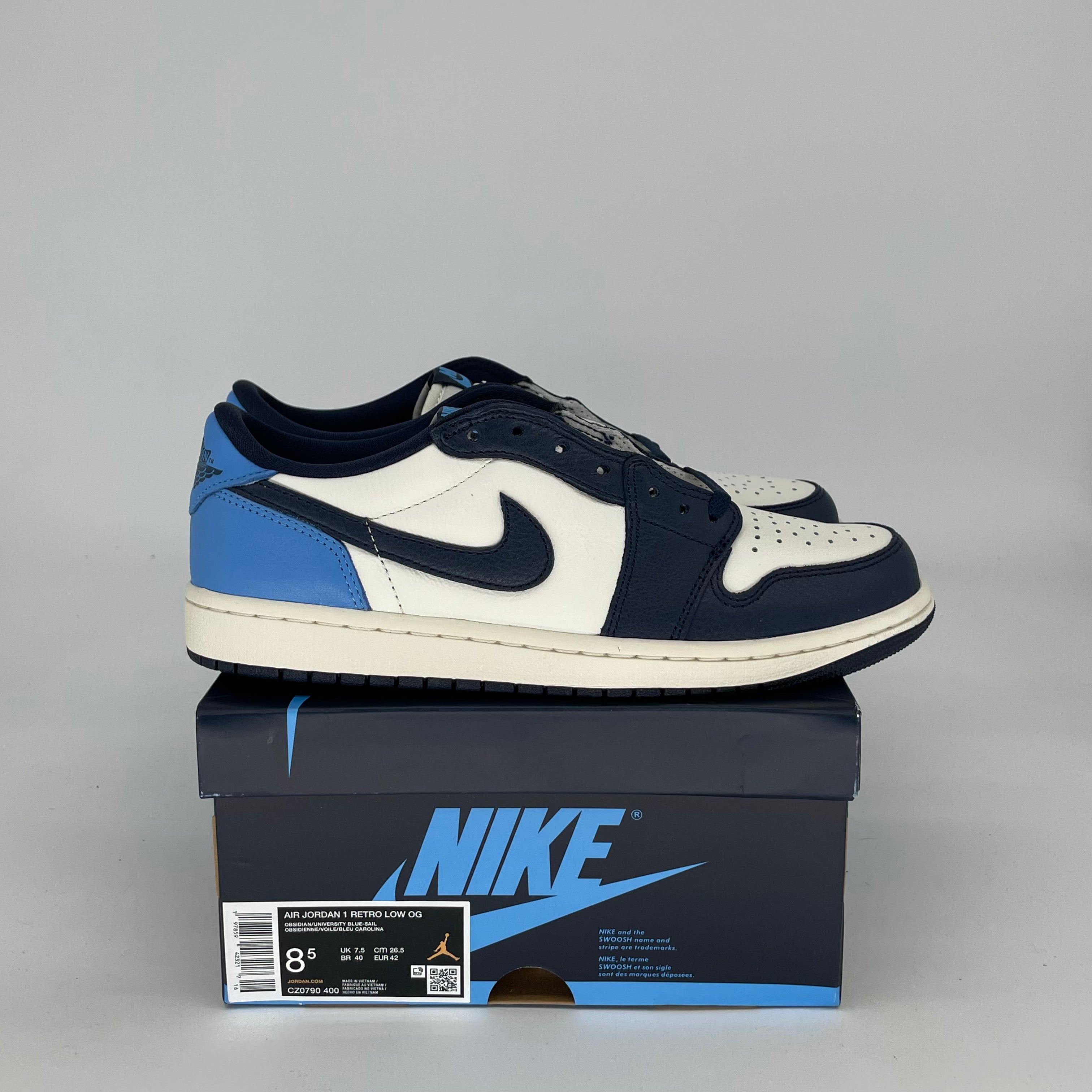 AIR JORDAN 1 LOW OBSIDIAN UNC CZ0790-400 SIZE 8.5/10W