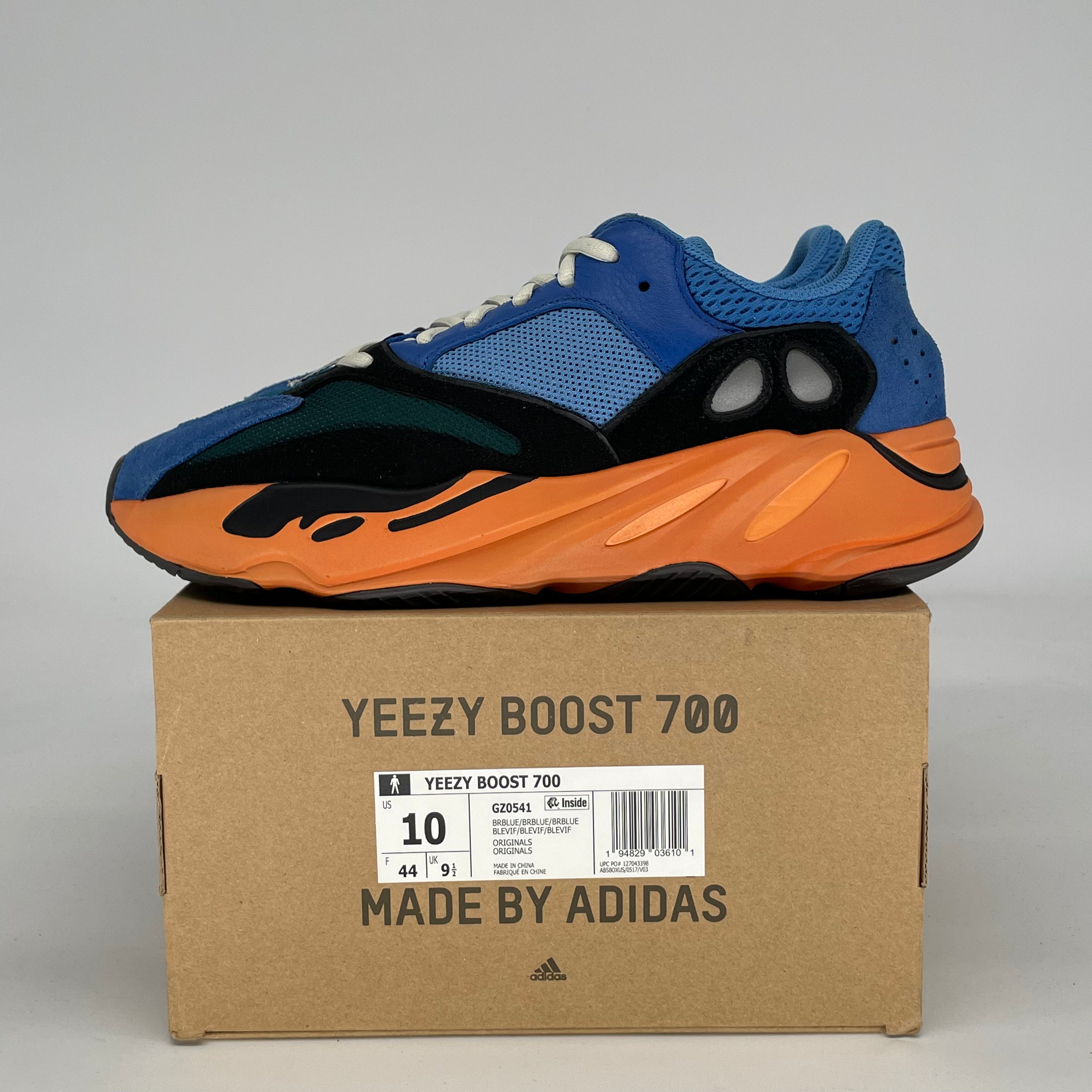 ADIDAS YEEZY 700 BRIGHT BLUE GZ0541 SIZE 10/11.5W