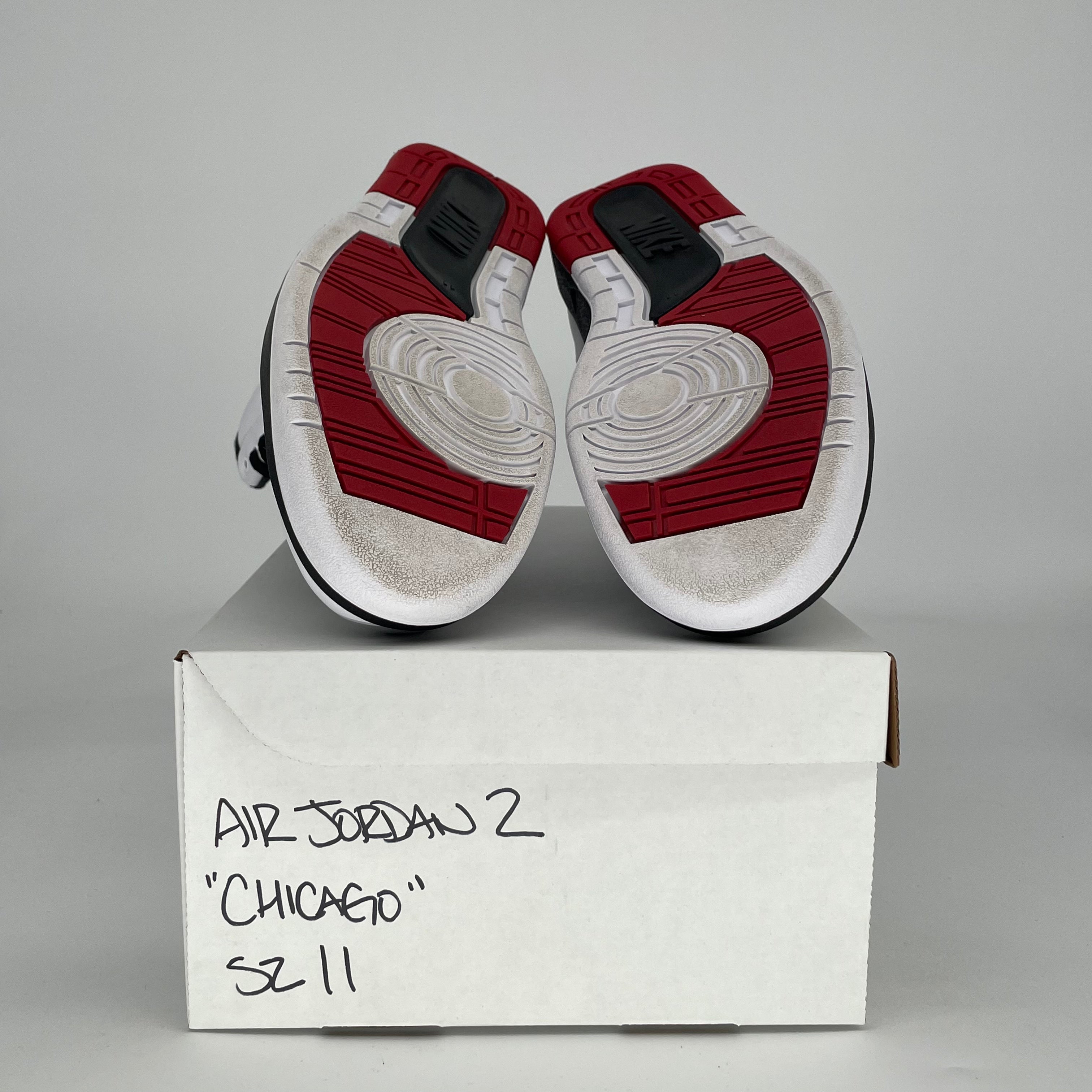 AIR JORDAN 2 CHICAGO DX2454-106 SIZE 11/12.5W