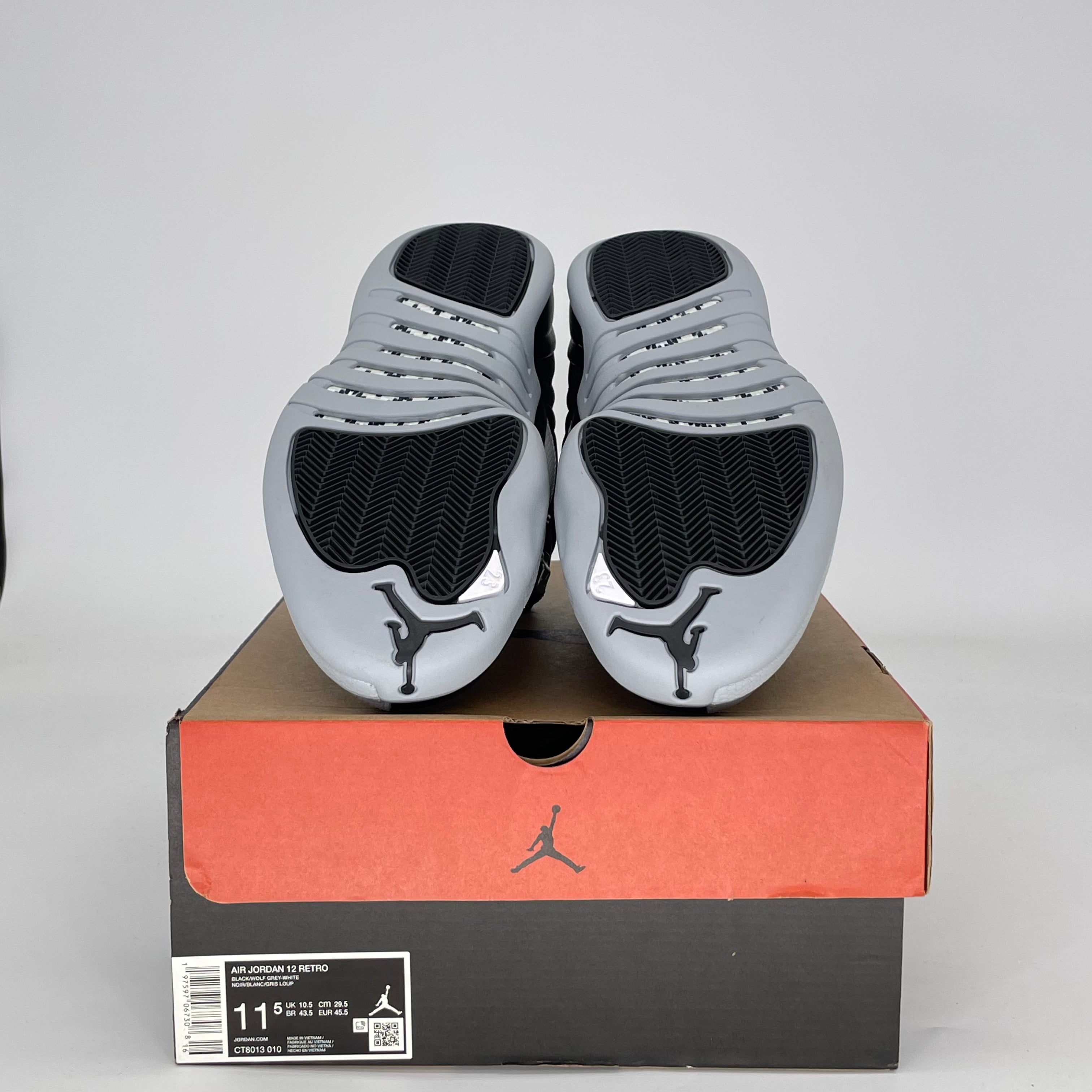 AIR JORDAN 12 BARONS CT8013-010 SIZE 11.5/13W