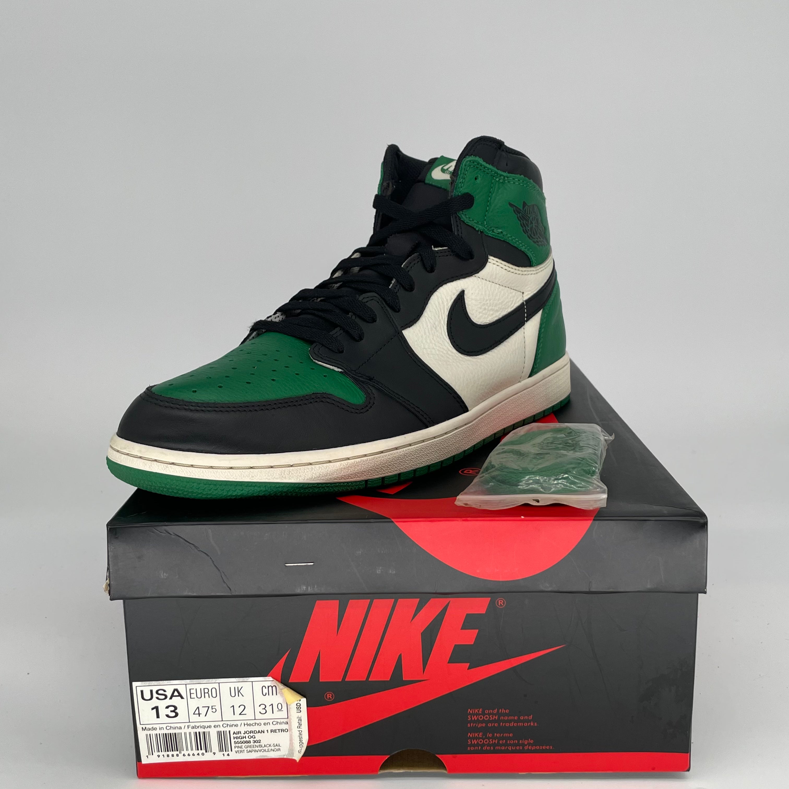 AIR JORDAN 1 PINE GREEN 555088-302 SIZE 13/14.5W