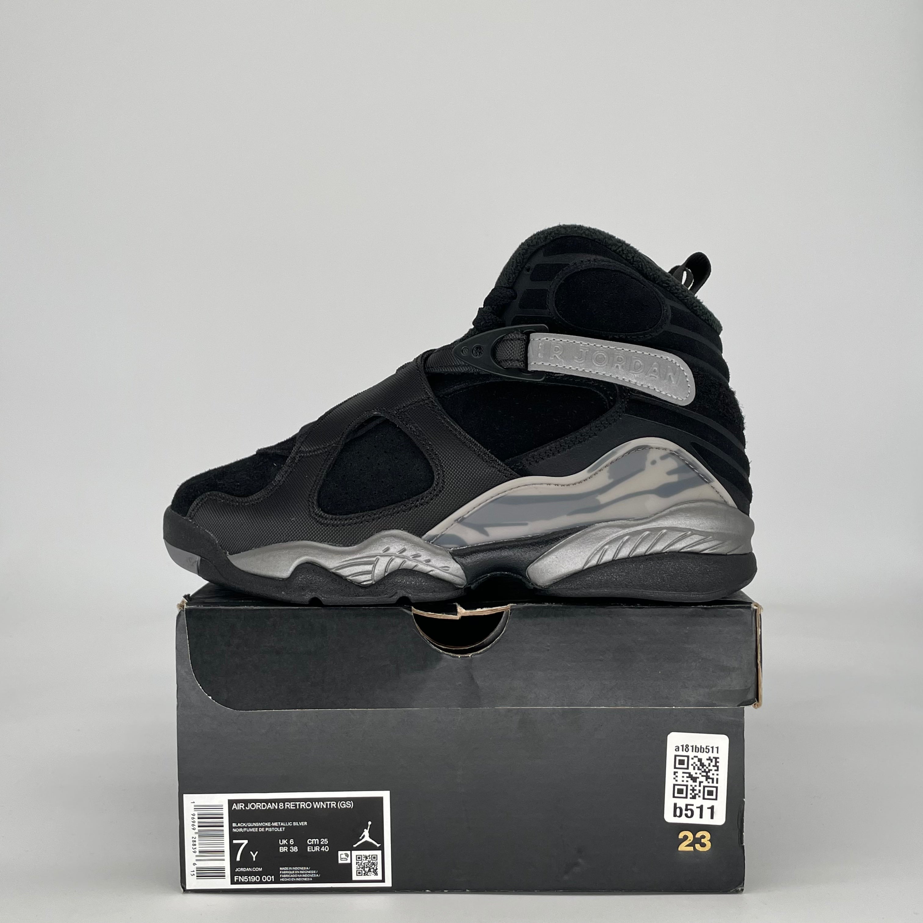 AIR JORDAN 8 WINTERIZED GUNSMOKE FN5190-001 SIZE 7/8.5W