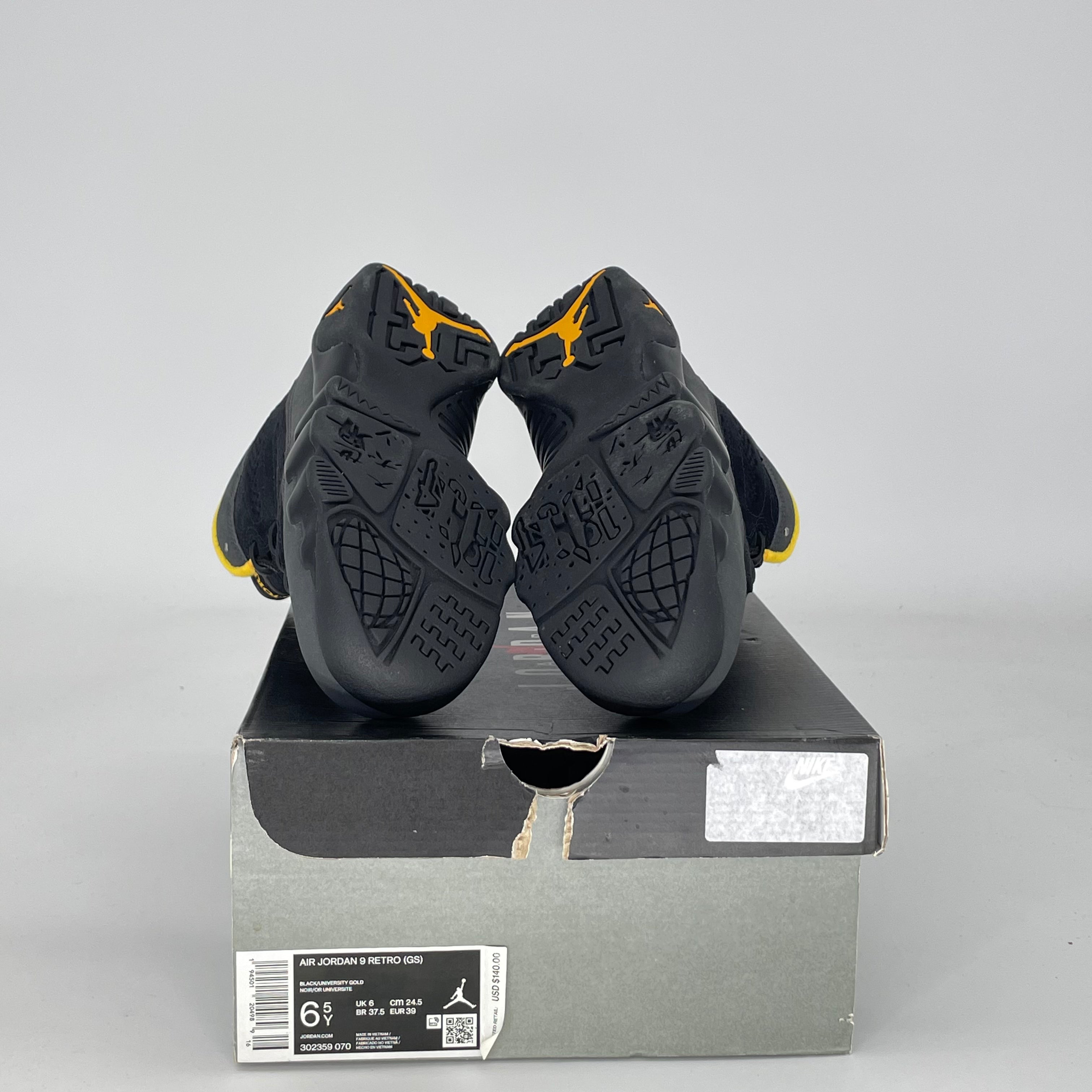 AIR JORDAN 9 DARK CHARCOAL UNIVERSITY GOLD 302359-070 SIZE 6.5/8W GS