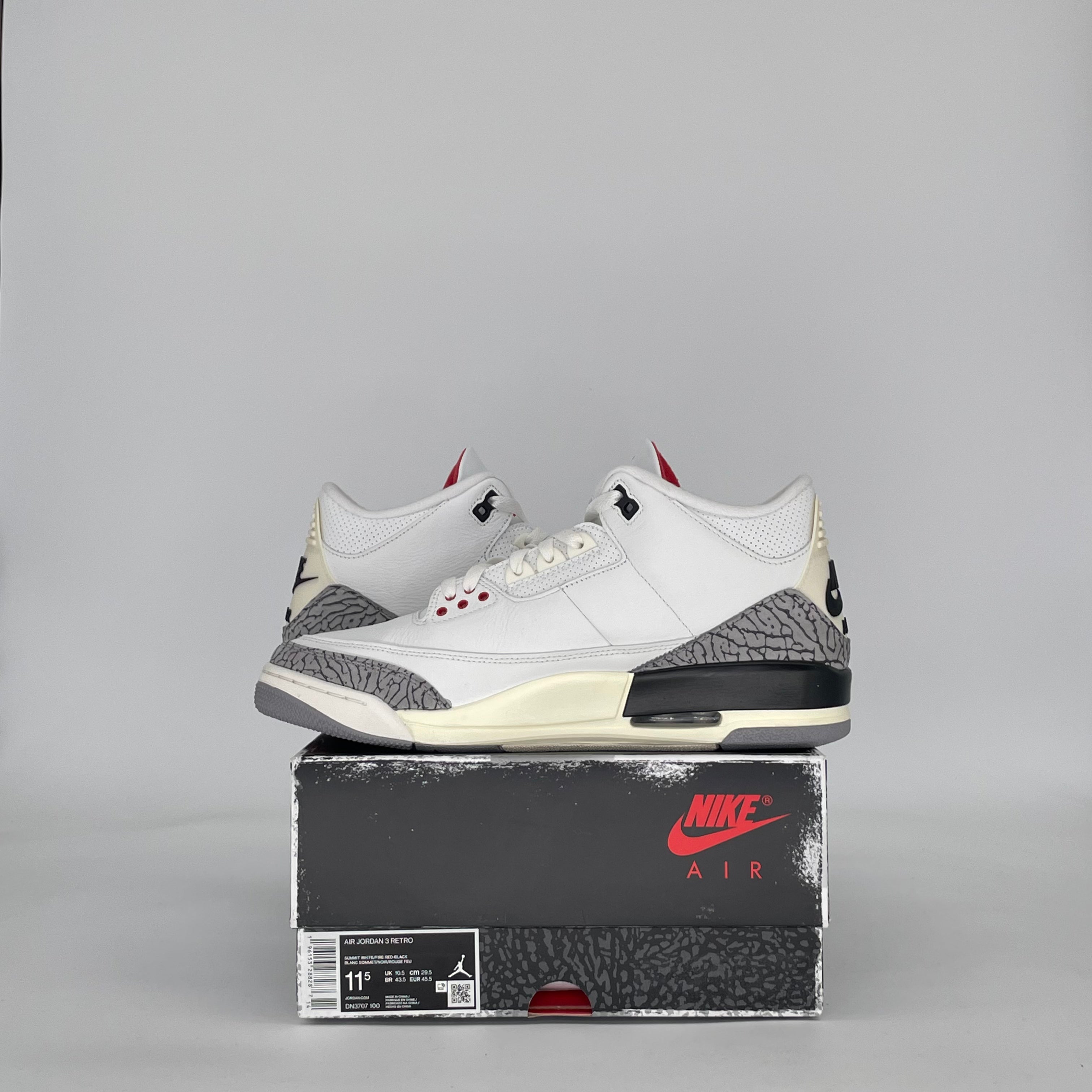 AIR JORDAN 3 WHITE CEMENT REIMAGINED DN3707-100 SIZE 11.5/13W