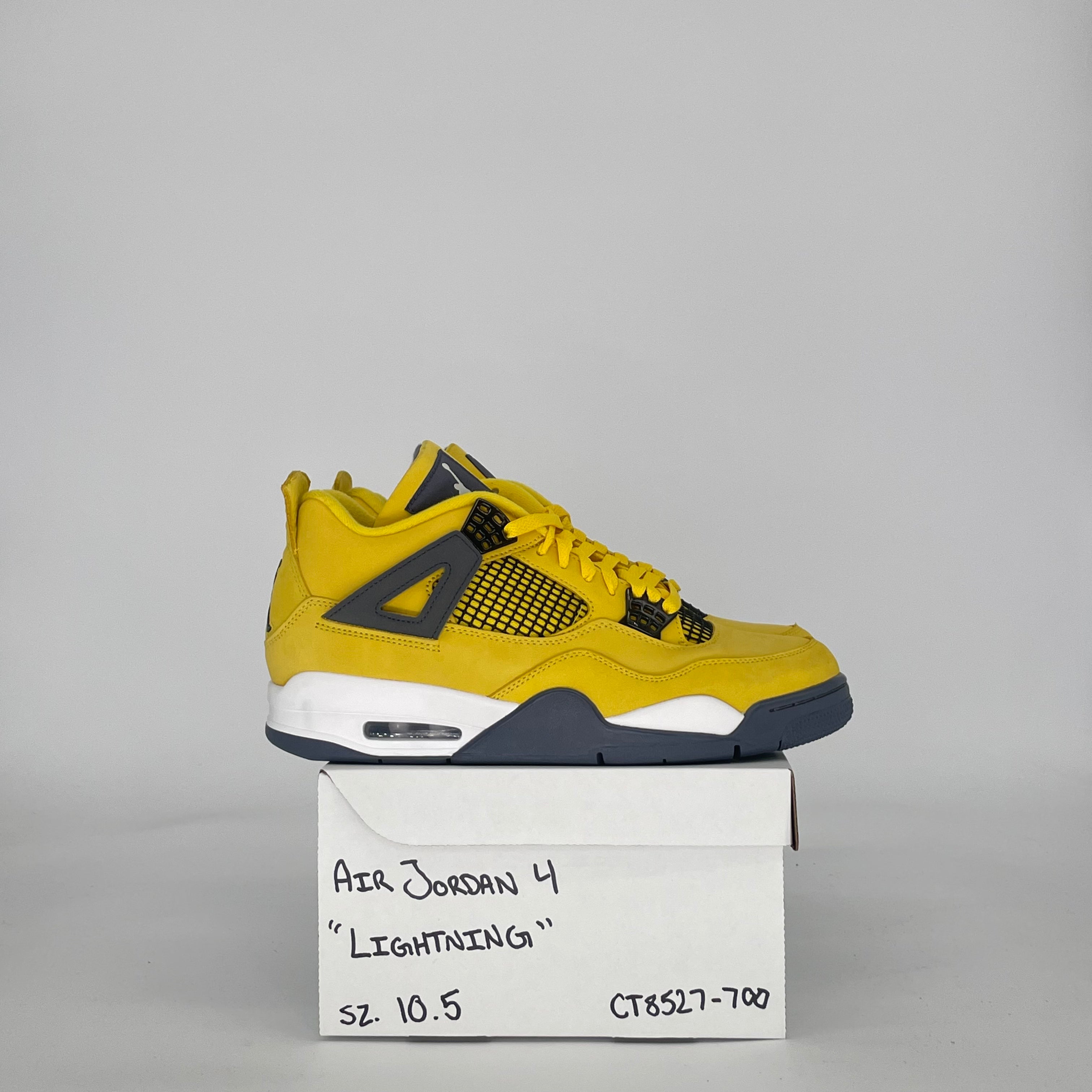 AIR JORDAN 4 LIGHTENING CT8527-700 SIZE 10.5/12W