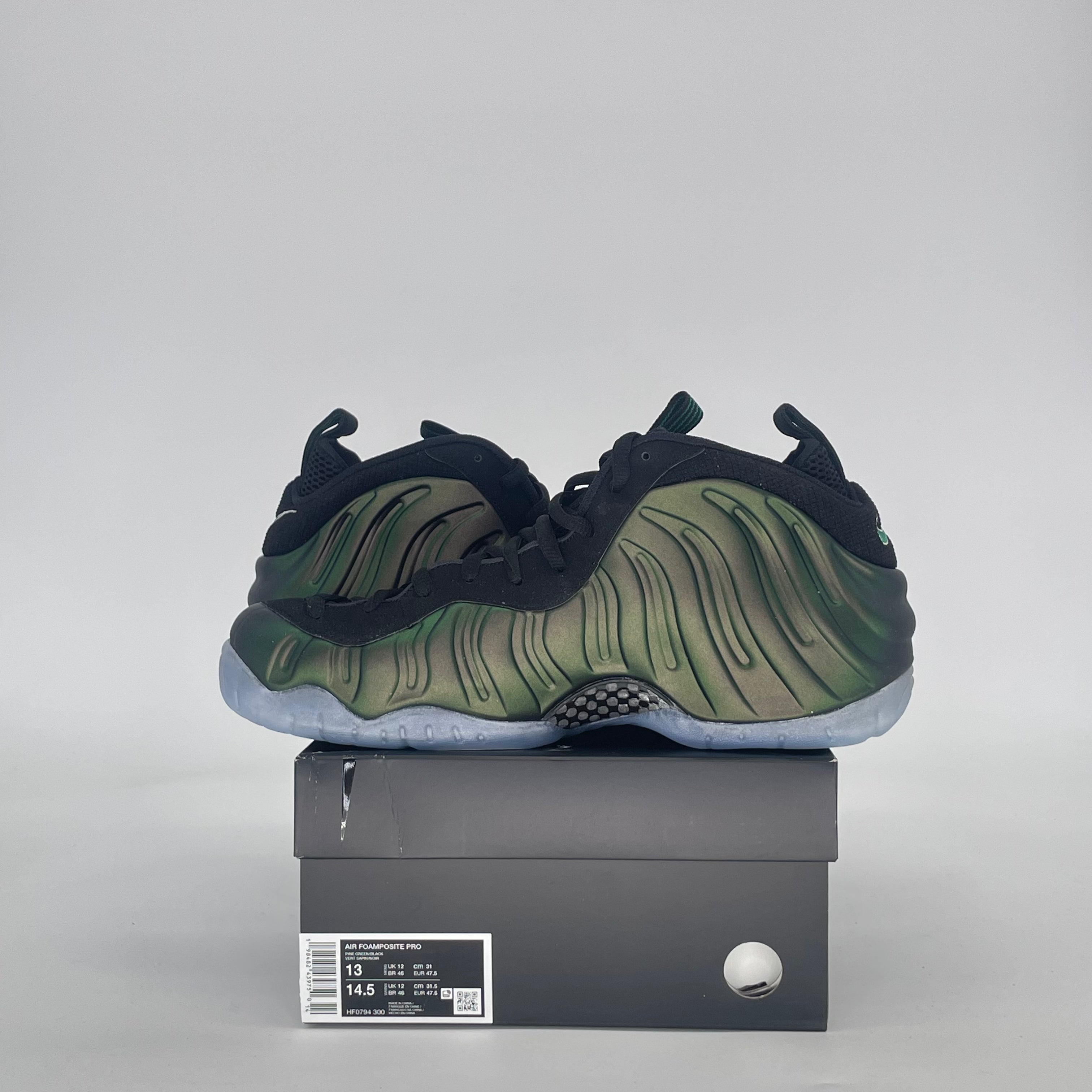 NIKE AIR FOAMPOSITE PRO PINE GREEN HF0794-300 SIZE 13/14.5W