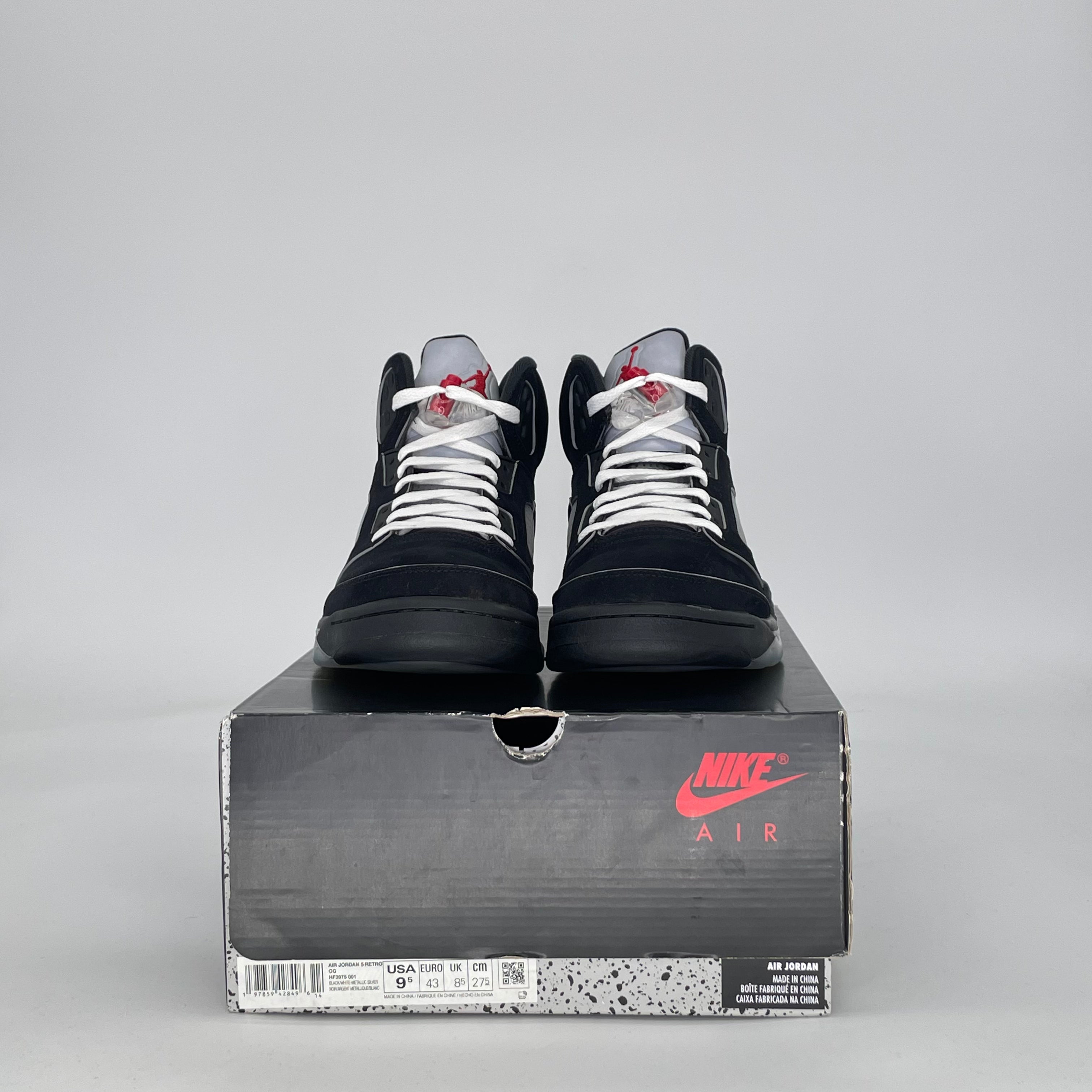 AIR JORDAN 5 BLACK METALLIC REIMAGINED HF3975-001 SIZE 9.5/11W