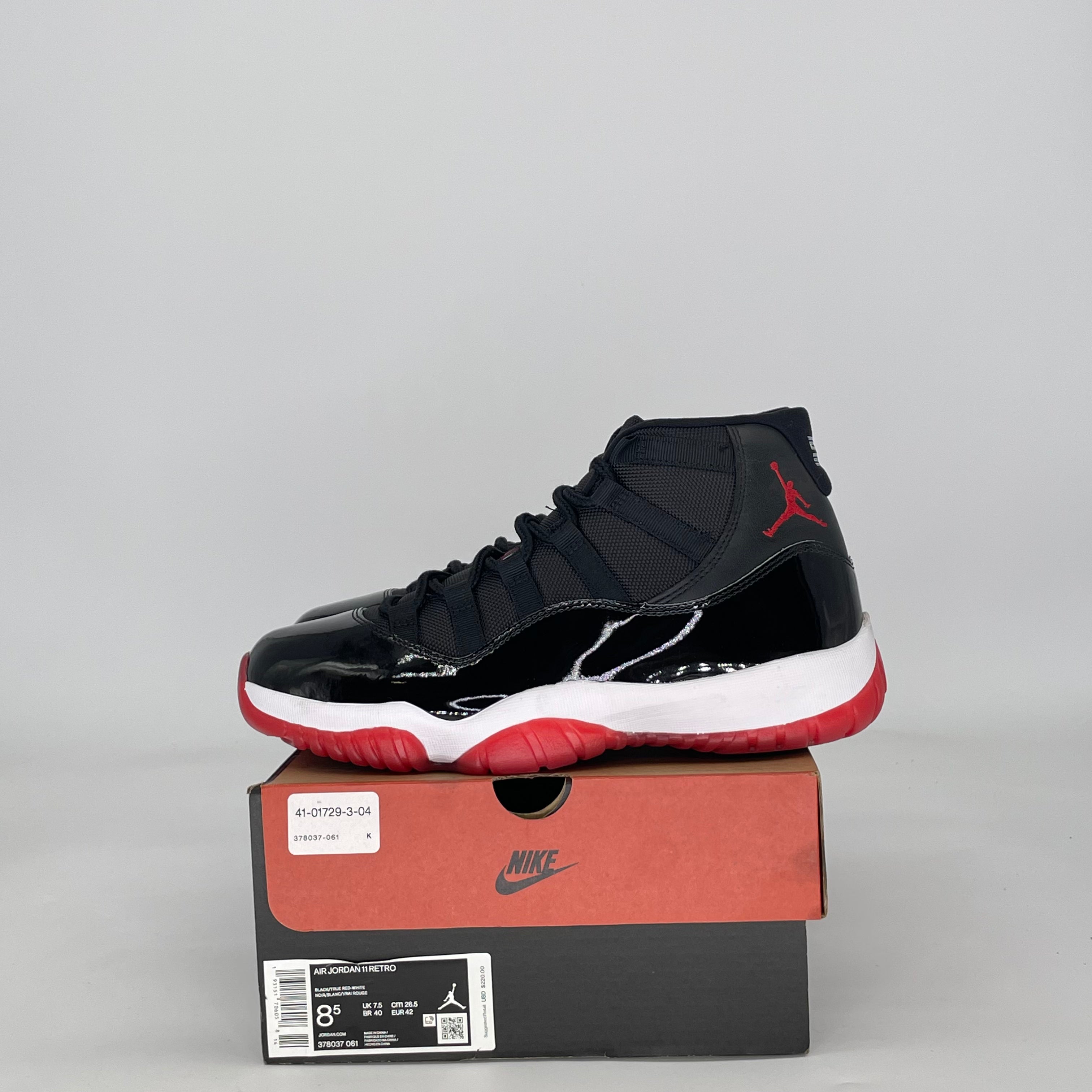 AIR JORDAN 11 PLAYOFFS BRED (2025) 378037-061 SIZE 8.5/10W
