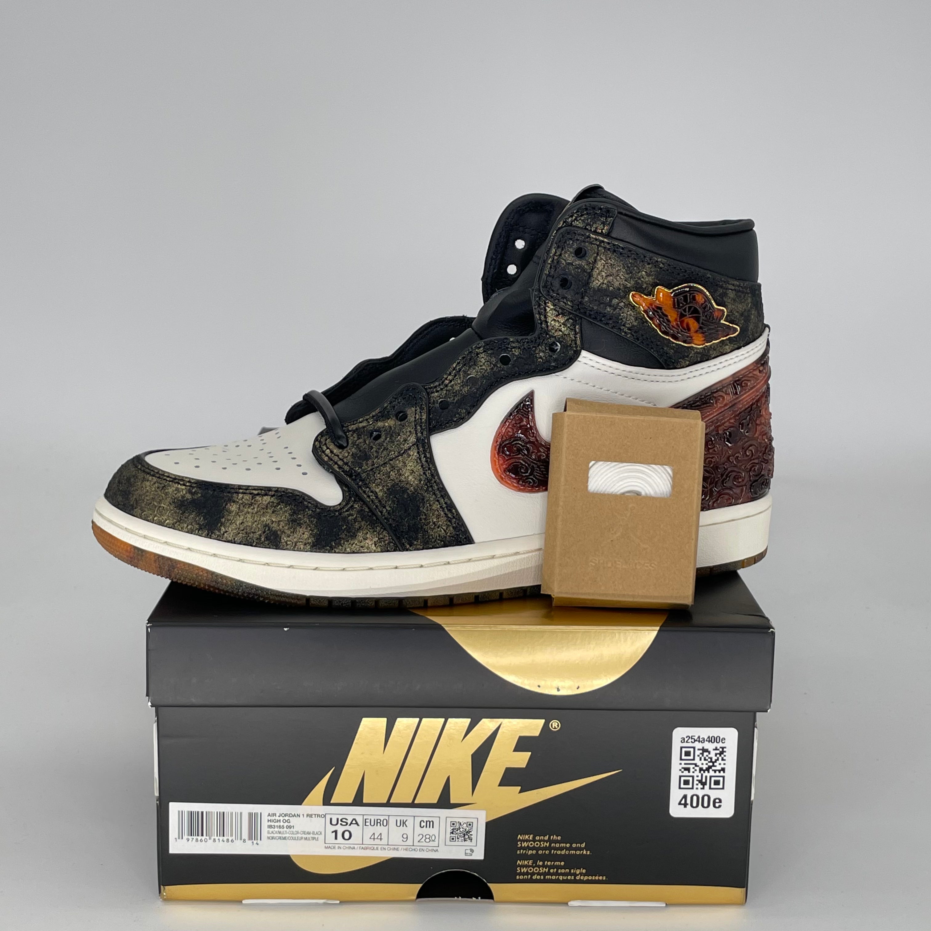 AIR JORDAN 1 XUANWU YEAR OF THE SNAKE SIZE 10/11.5W