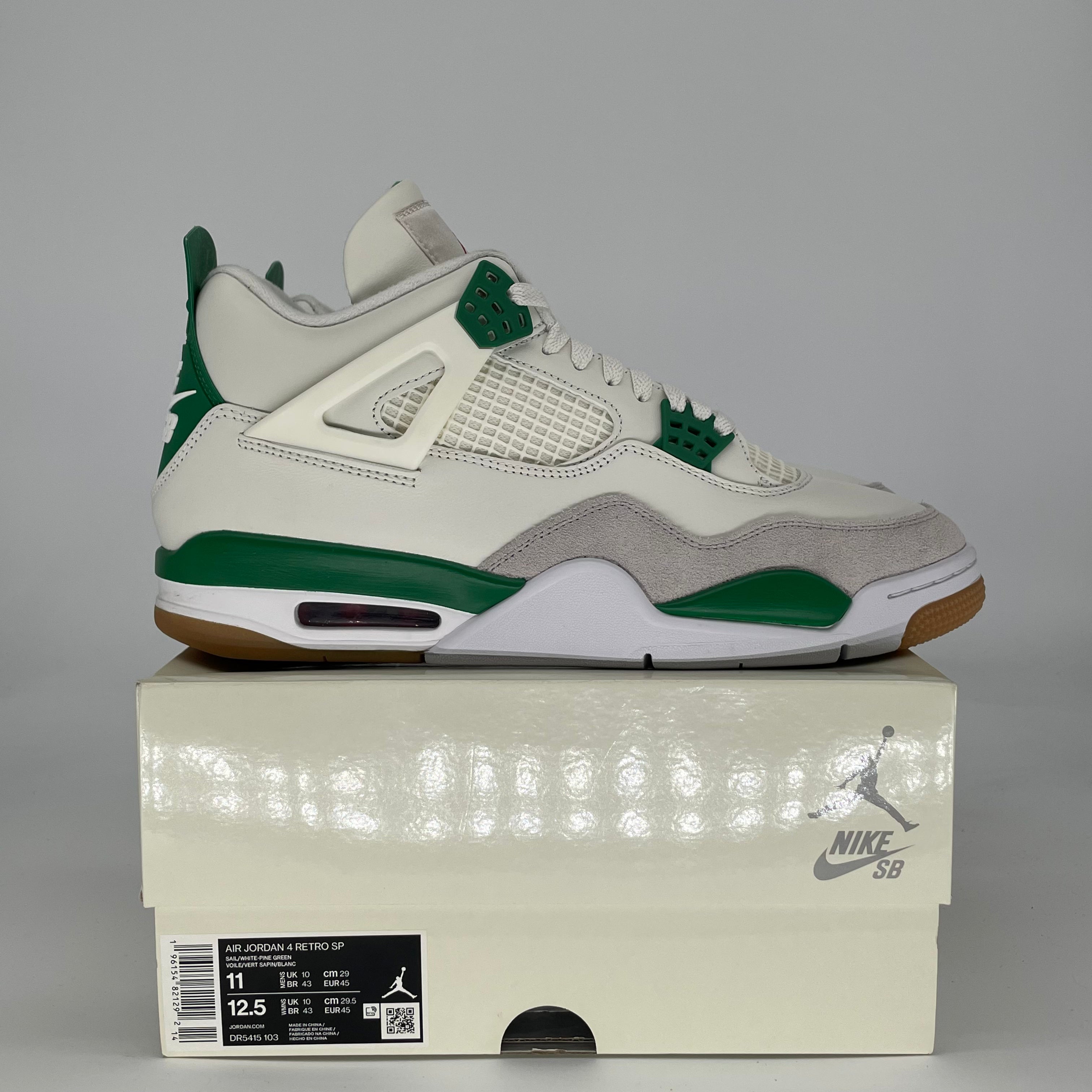 AIR JORDAN 4 SB PINE GREEN DR5415-103 SIZE 11/12.5W