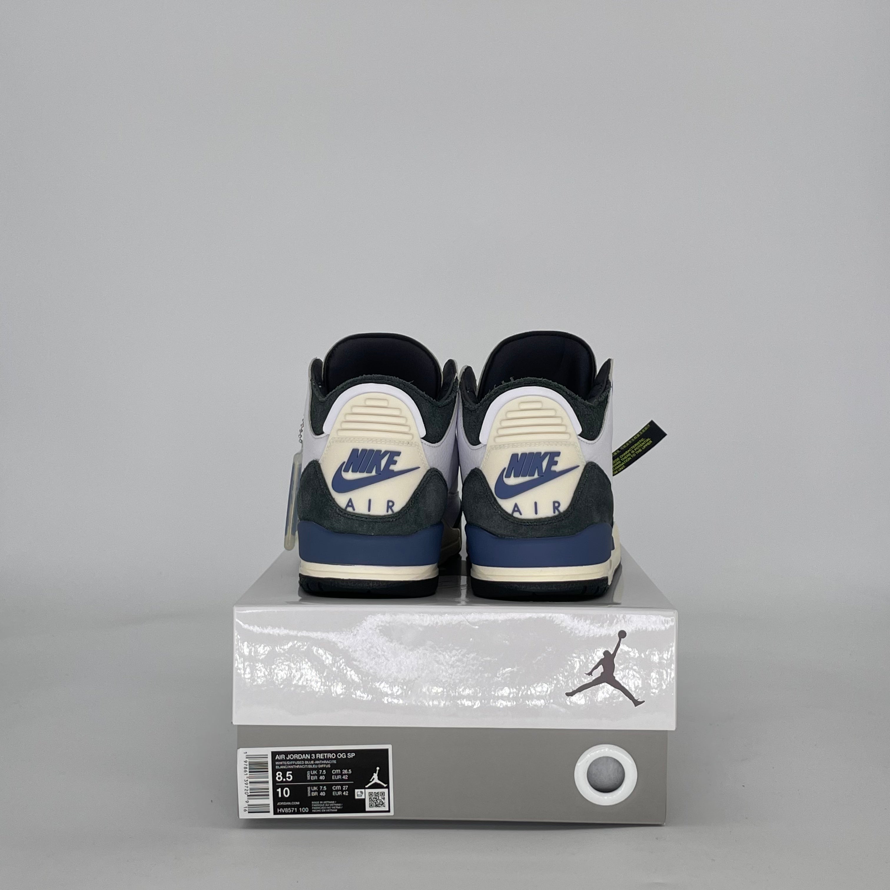 AIR JORDAN 3 A MA MANIERE DIFFUSED BLUE HV8571-100 SIZE 8.5/10W