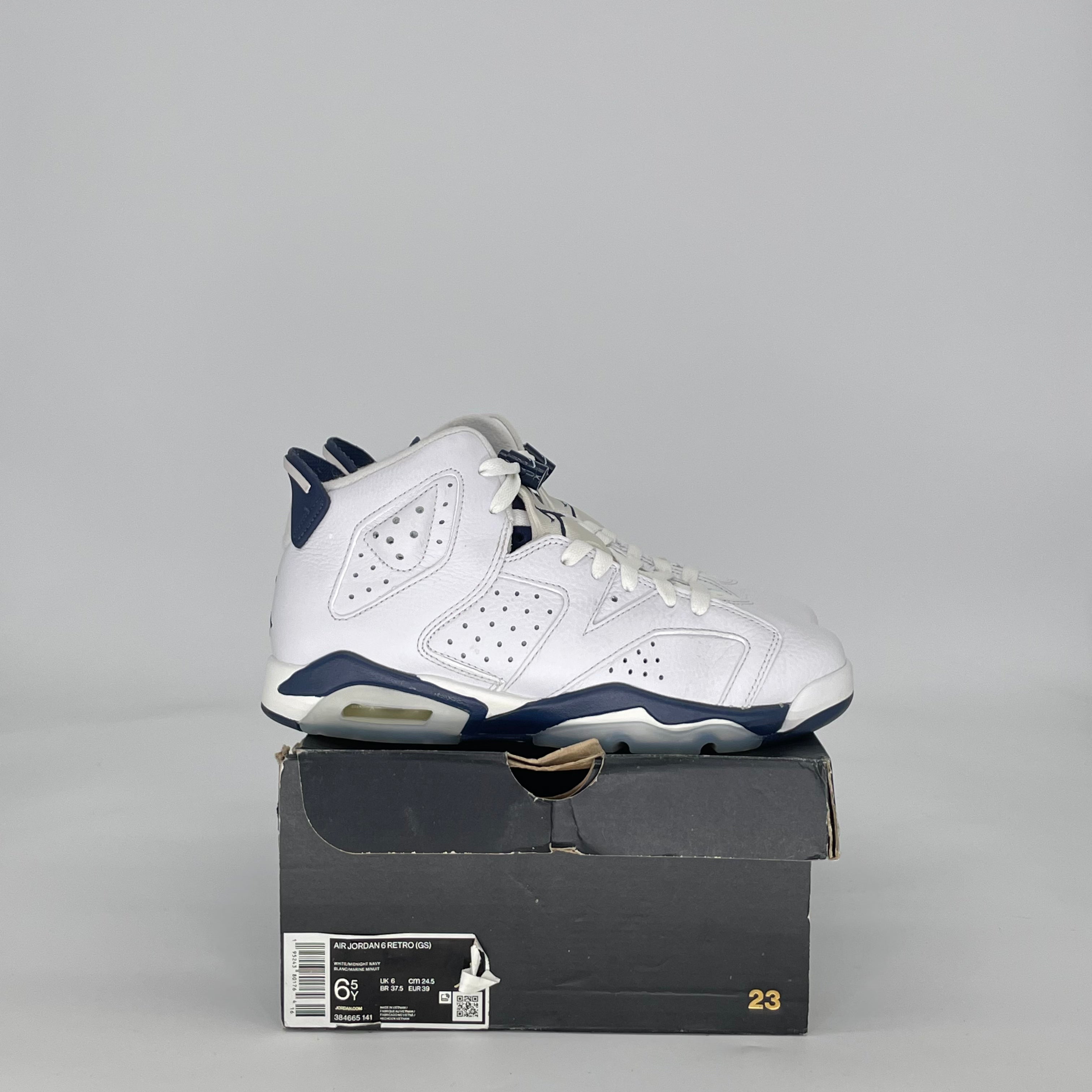 AIR JORDAN 6 MIDNIGHT NAVY (2022) 384665-141 SIZE 6.5/8W GS