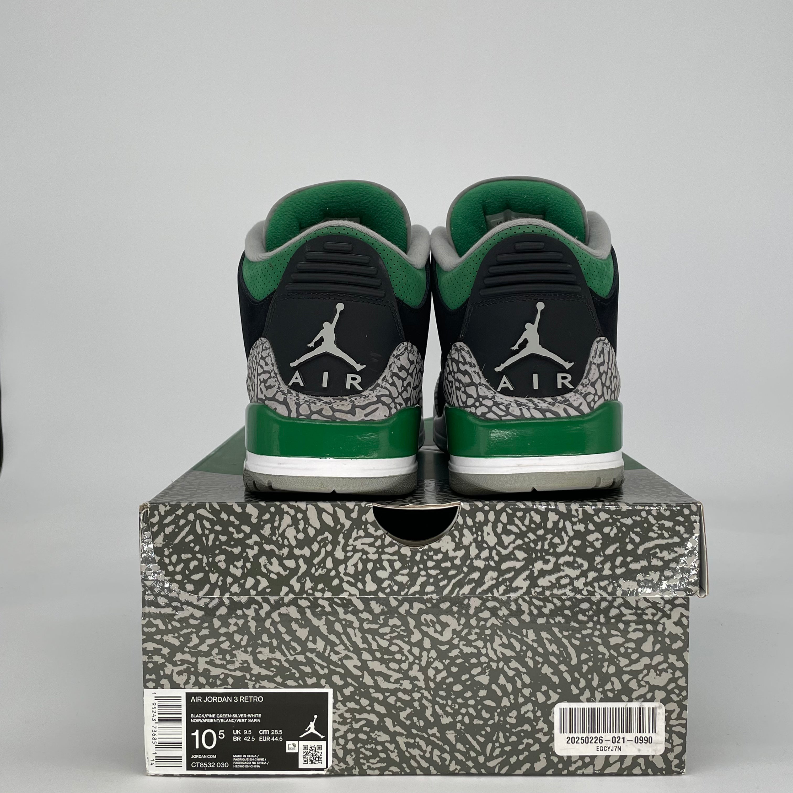 AIR JORDAN 3 PINE GREEN CT8532-030 SIZE 10.5/12W