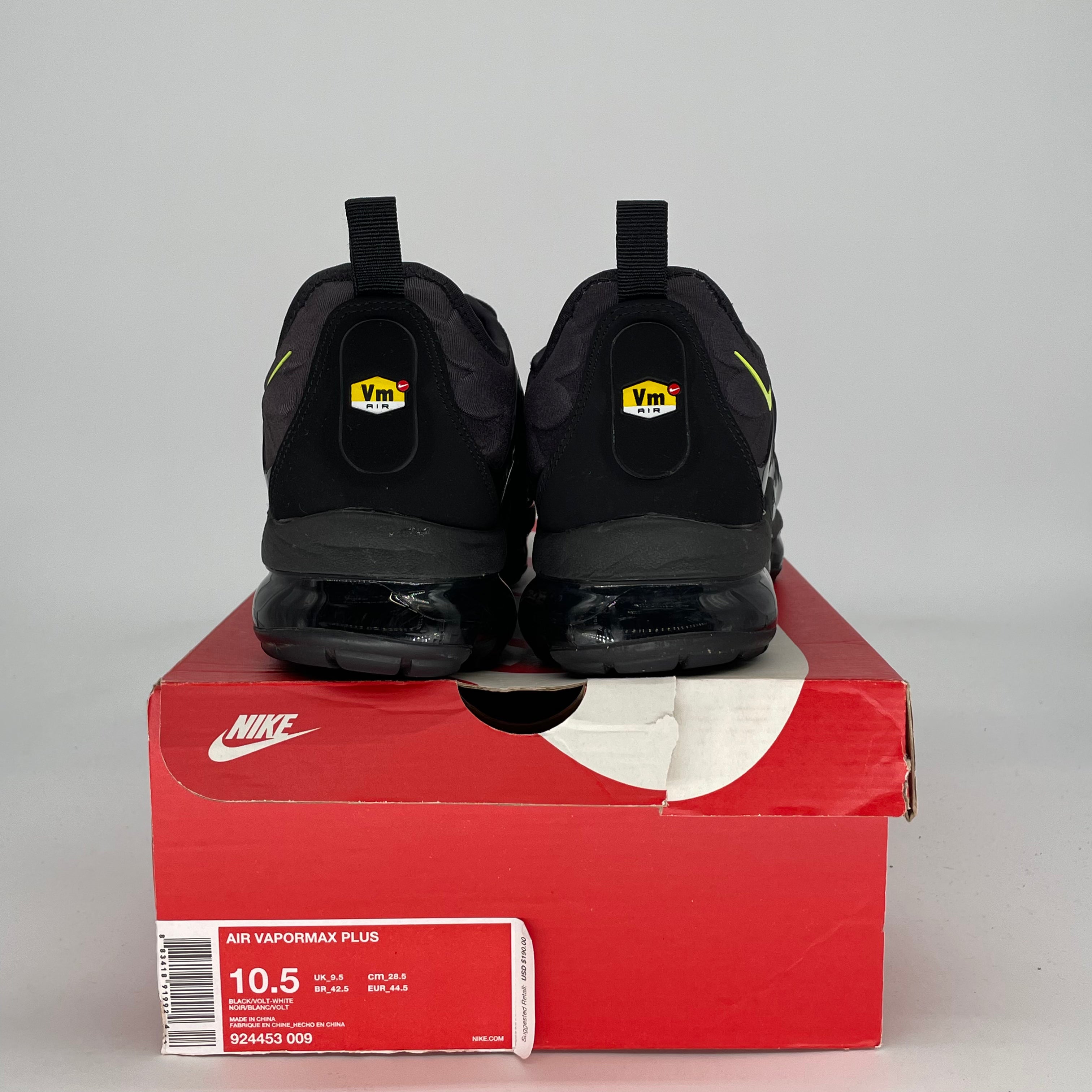 NIKE AIR VAPORMAX PLUS BLACK VOLT 924453-009 SIZE 10.5/12W