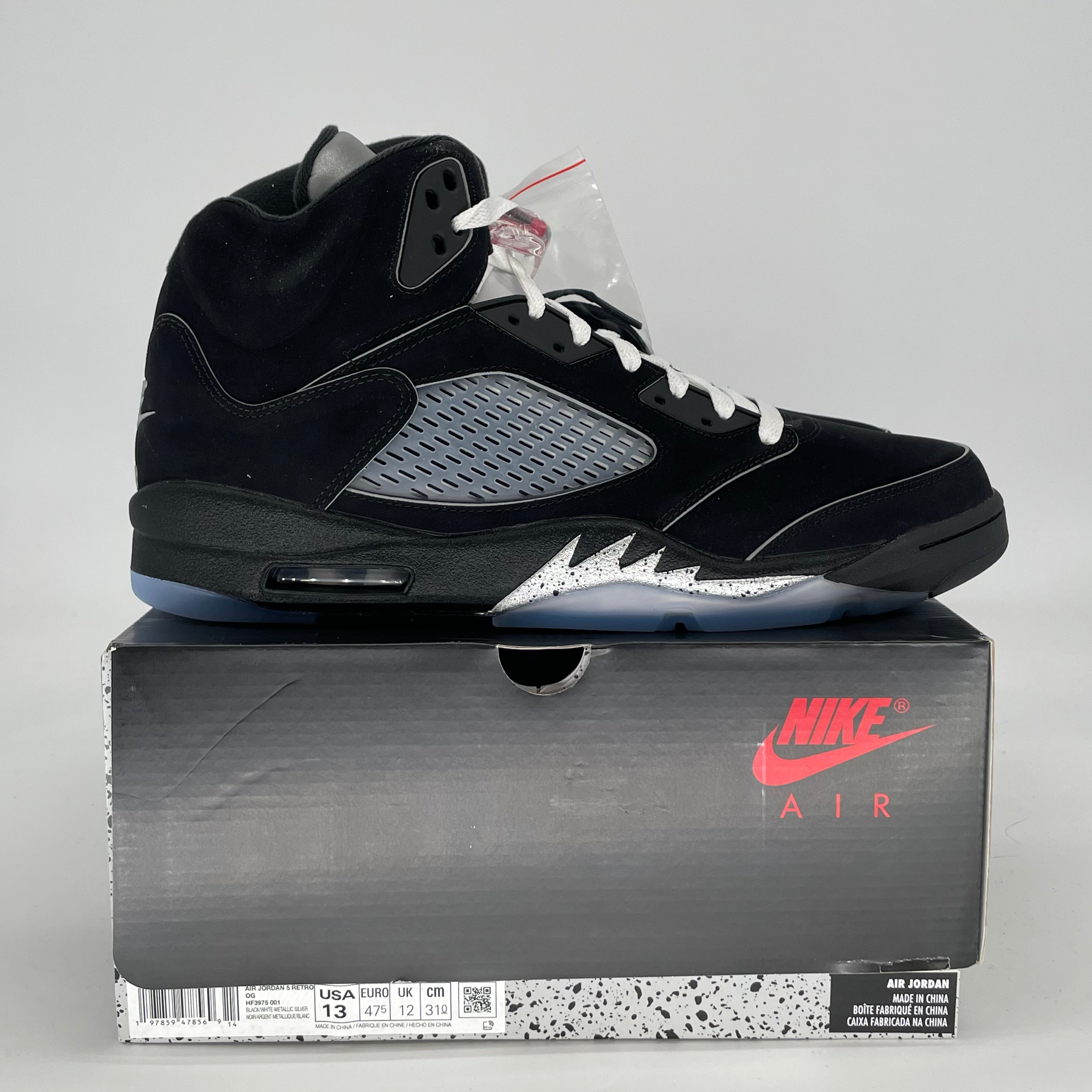 AIR JORDAN 5 BLACK METALLIC REIMAGINED HF3975-001 SIZE 13/14.5W