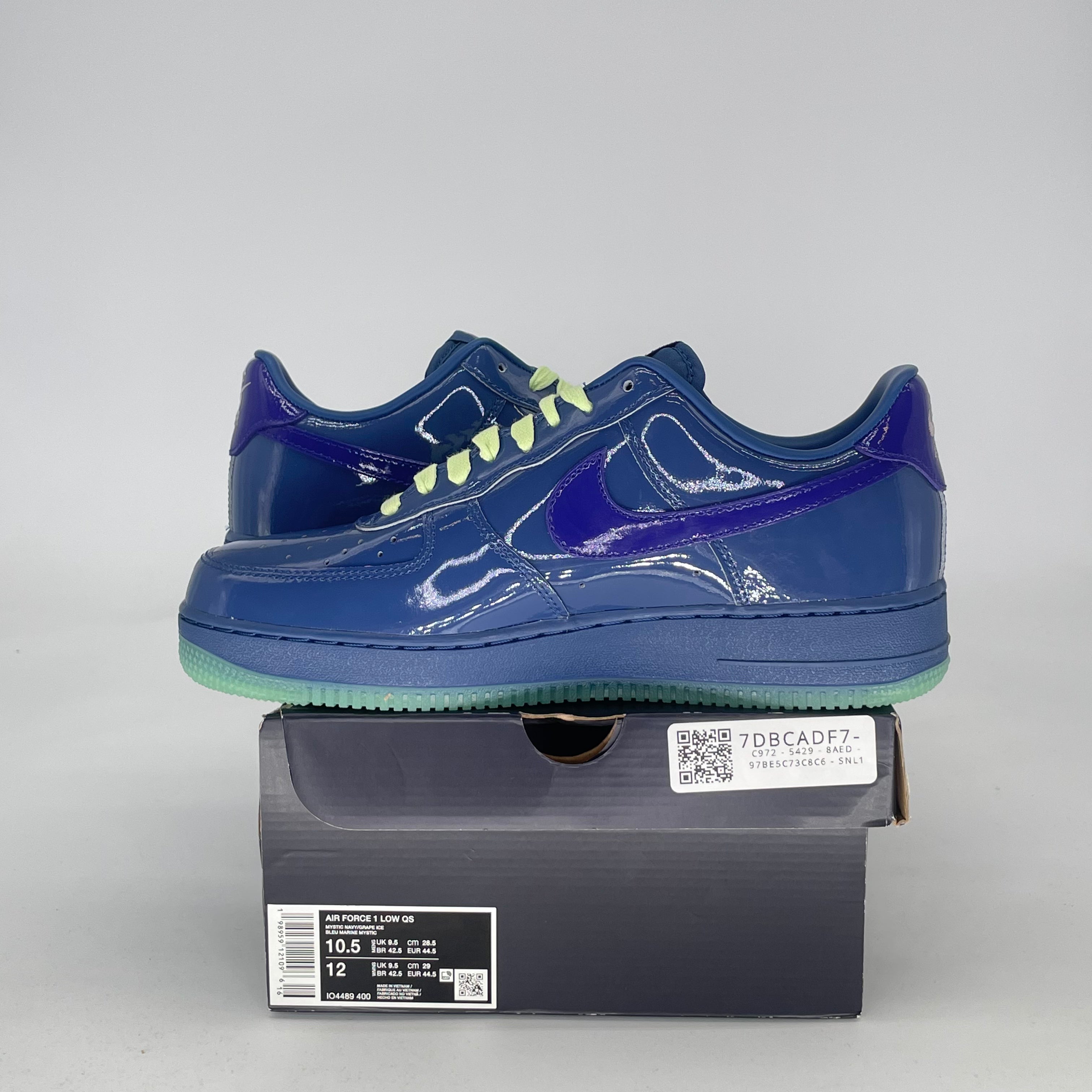 NIKE AIR FORCE 1 LOW PATENT LEATHER MYSTIC NAVY GRAPE ICE IO4489-400 SIZE 10.5/12W