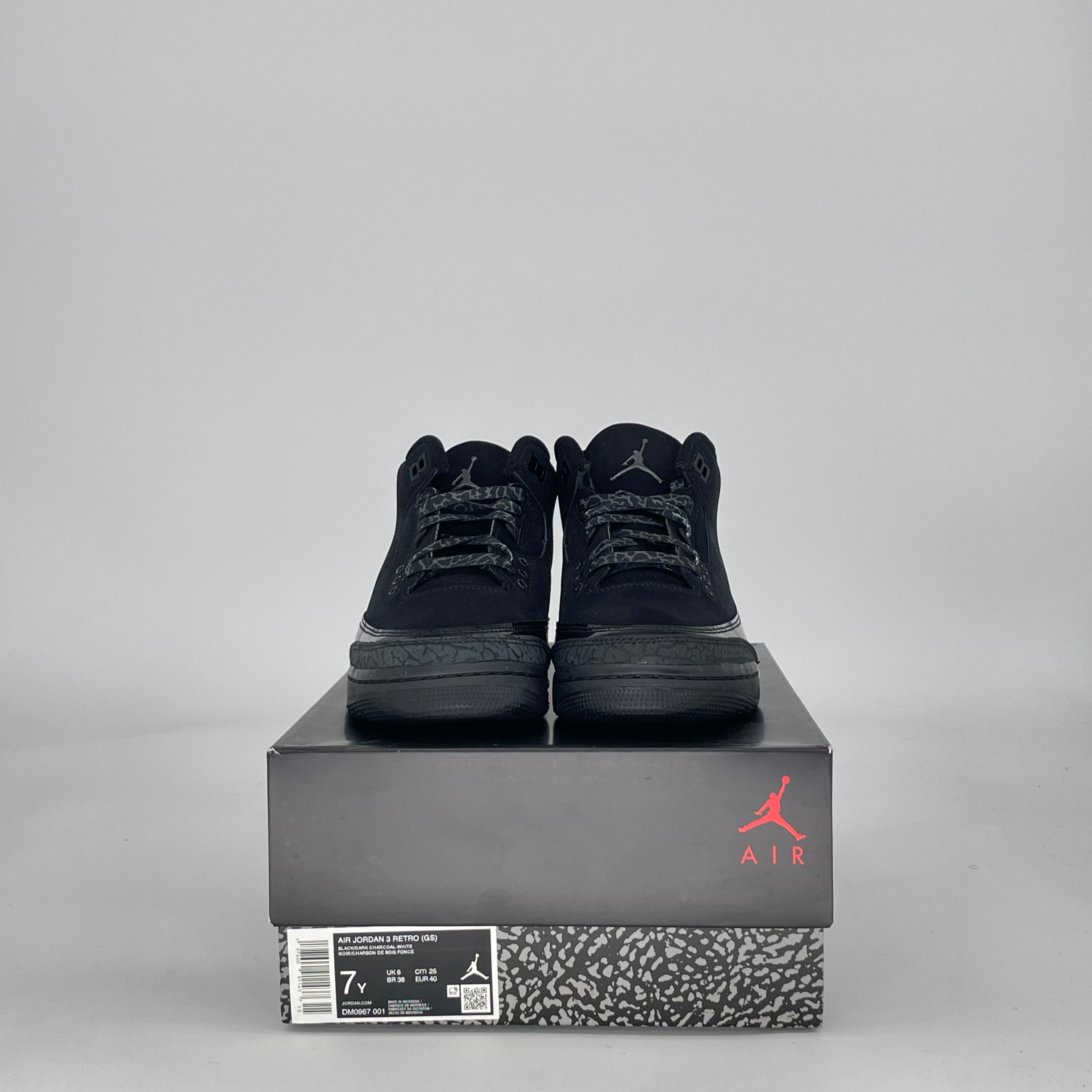 AIR JORDAN 3 BLACK CAT DM0967-001 SIZE 7/8.5W GS