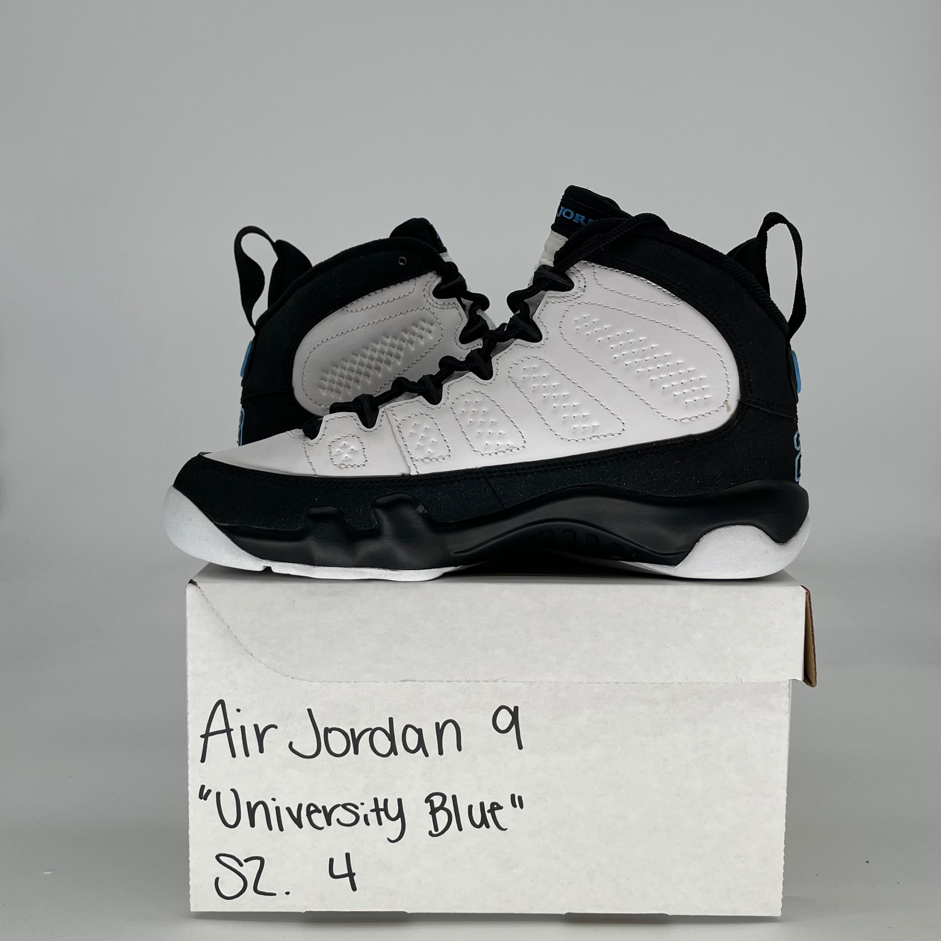 AIR JORDAN 9 UNIVERSITY BLUE 302359-140 SIZE 4/5.5W