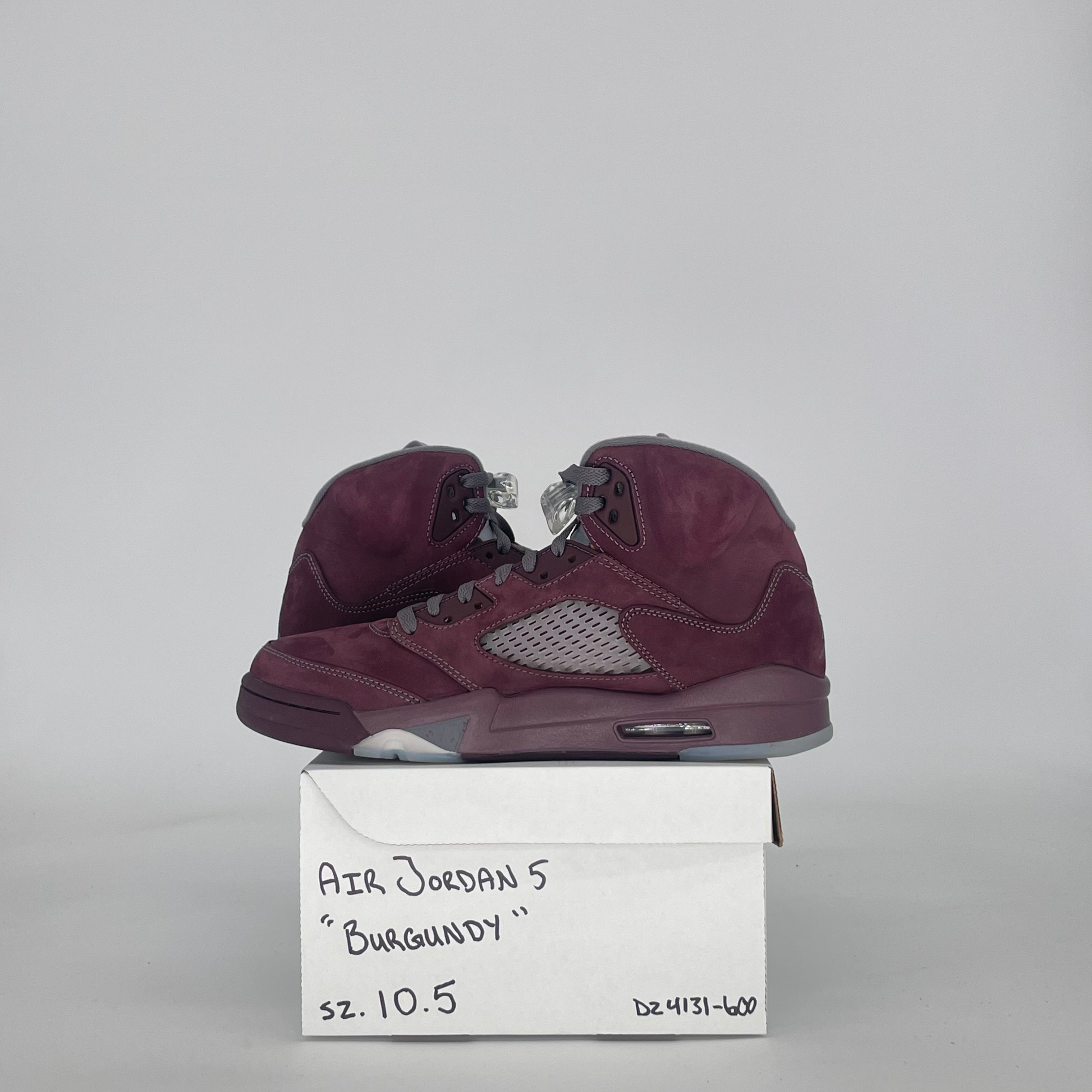 AIR JORDAN 5 BURGUNDY DZ4131-600 SIZE 10.5/12W