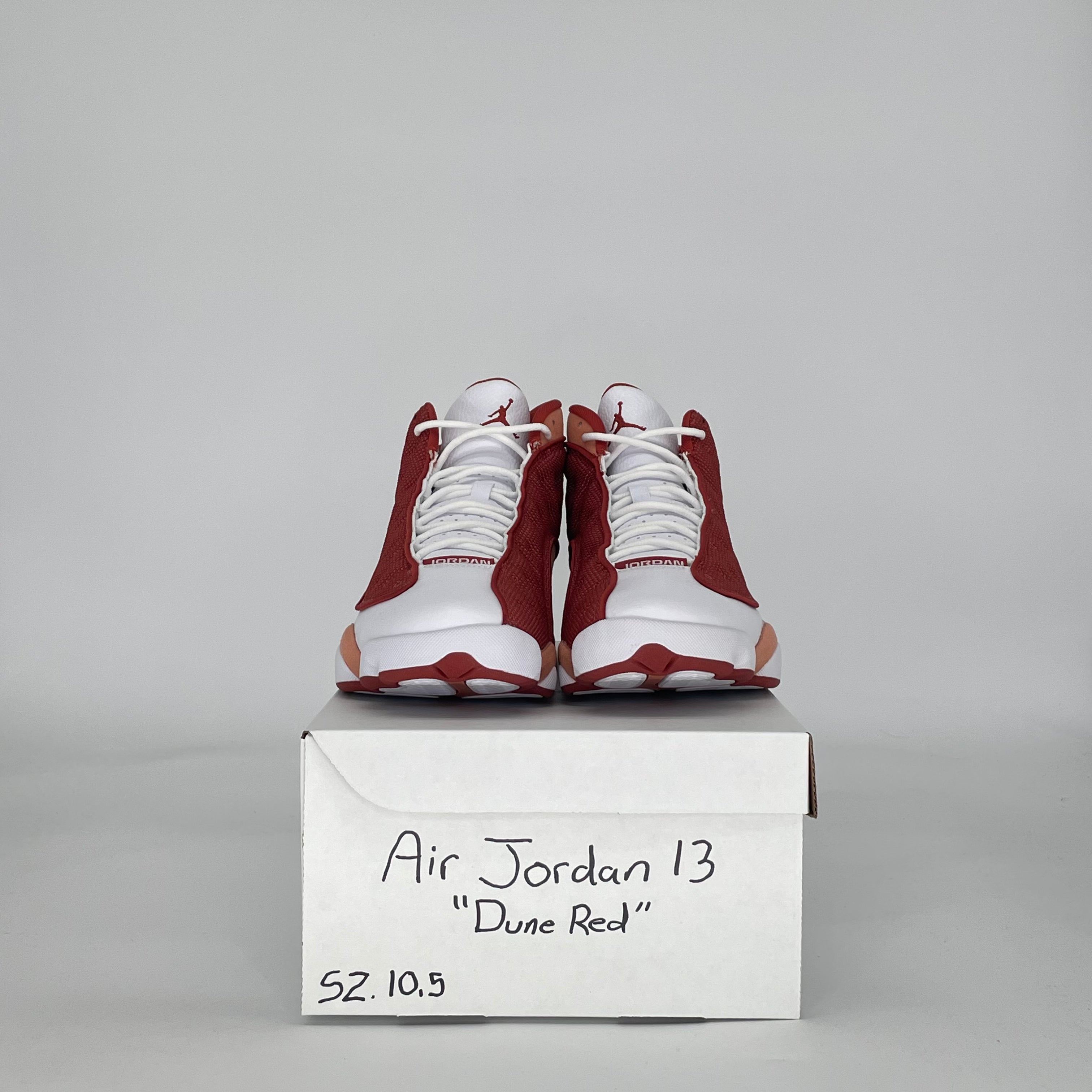 AIR JORDAN 13 DUNE RED DJ5982-601 SIZE 10.5/12W