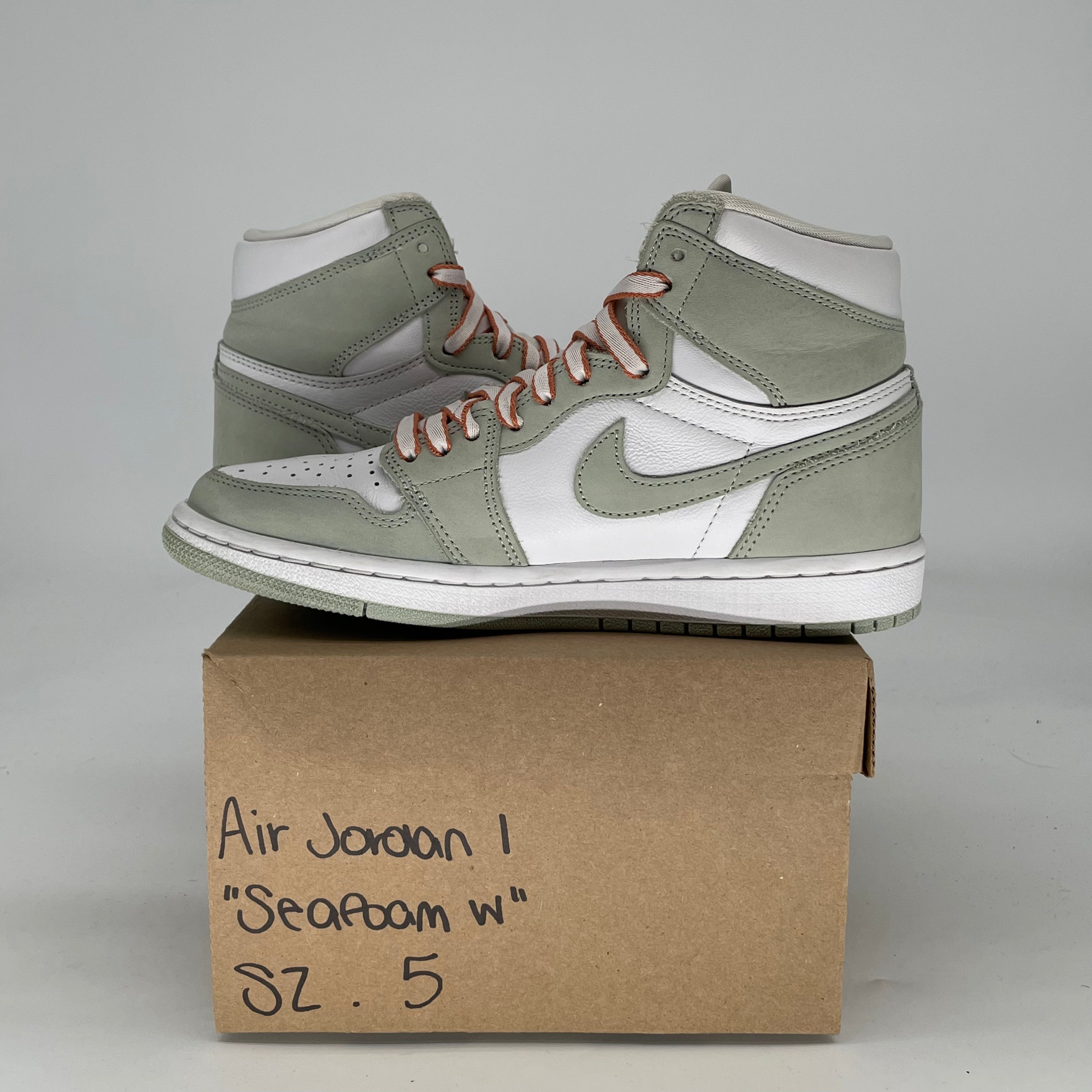 AIR JORDAN 1 SEAFOAM W CD0461-002 SIZE 5/6.5W