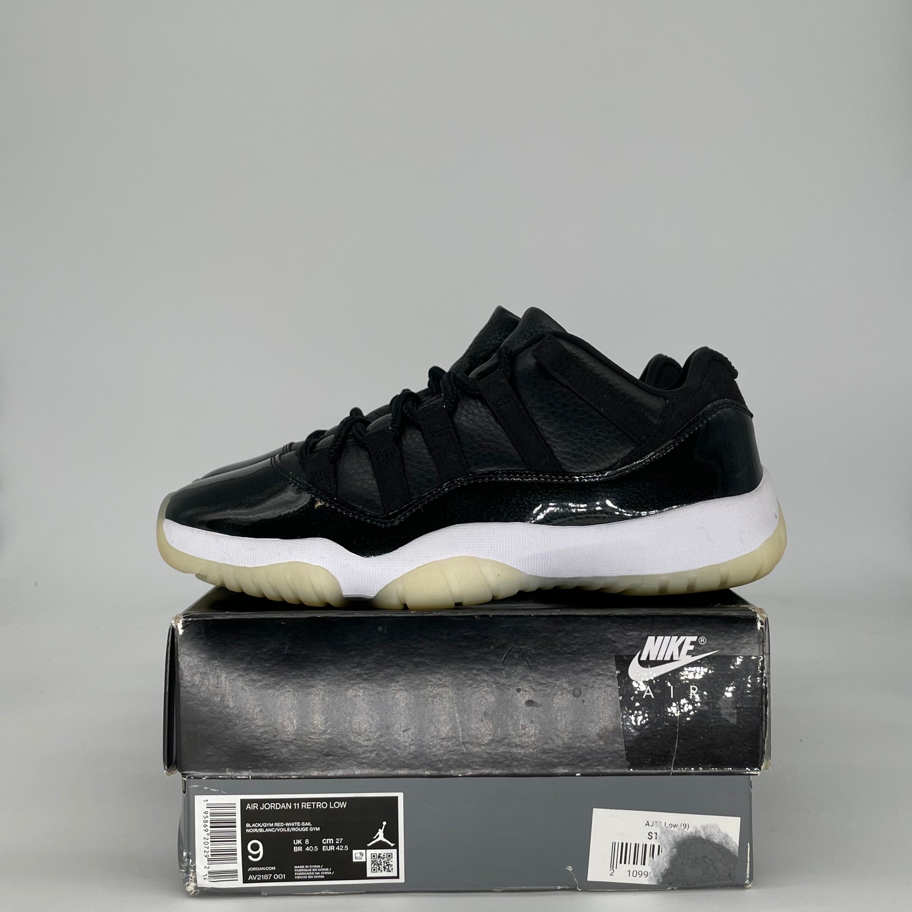 AIR JORDAN 11 LOW 72-10 AV2187-001 SIZE 9/10.5W