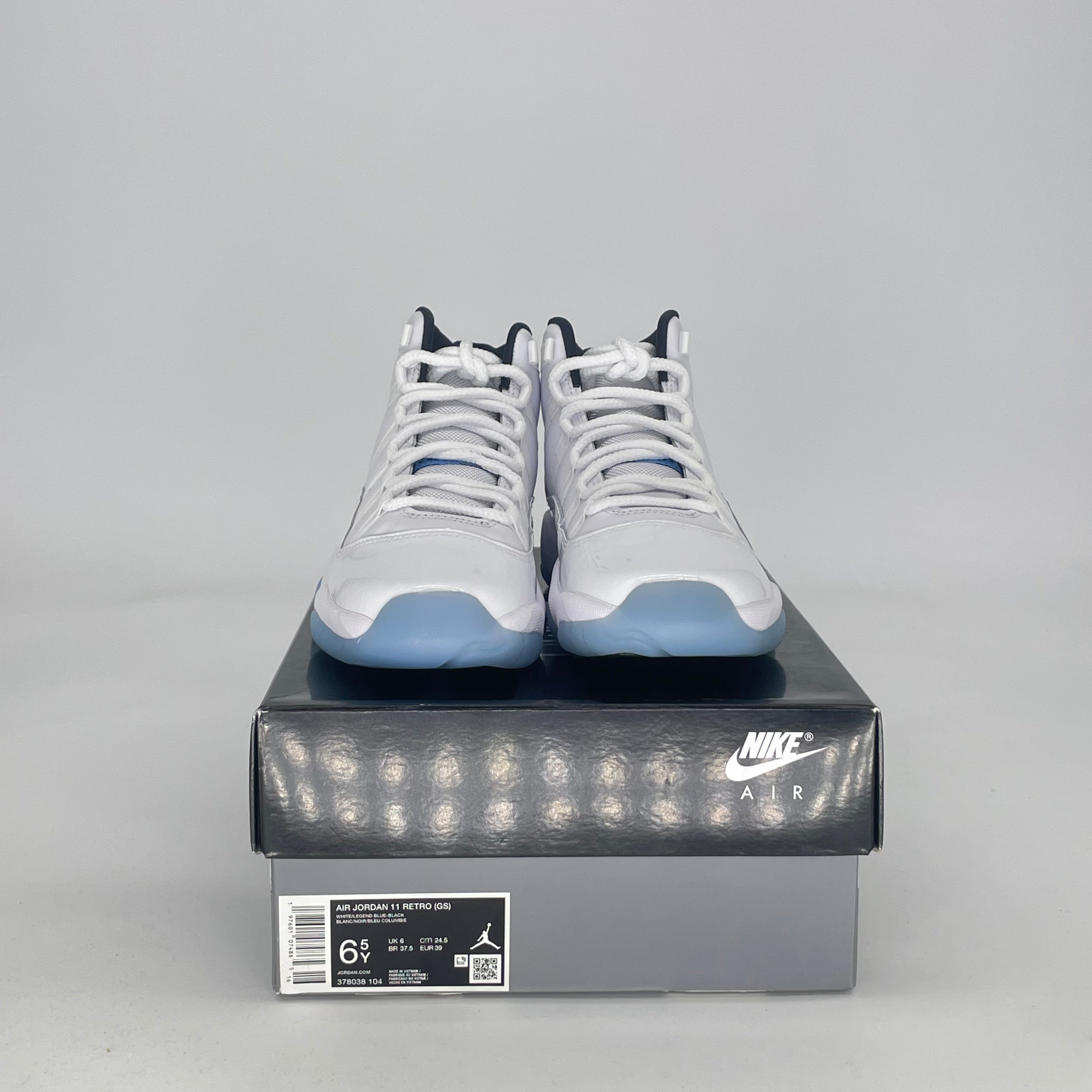 AIR JORDAN 11 LEGEND BLUE 378038-104 SIZE 6.5/8W GS
