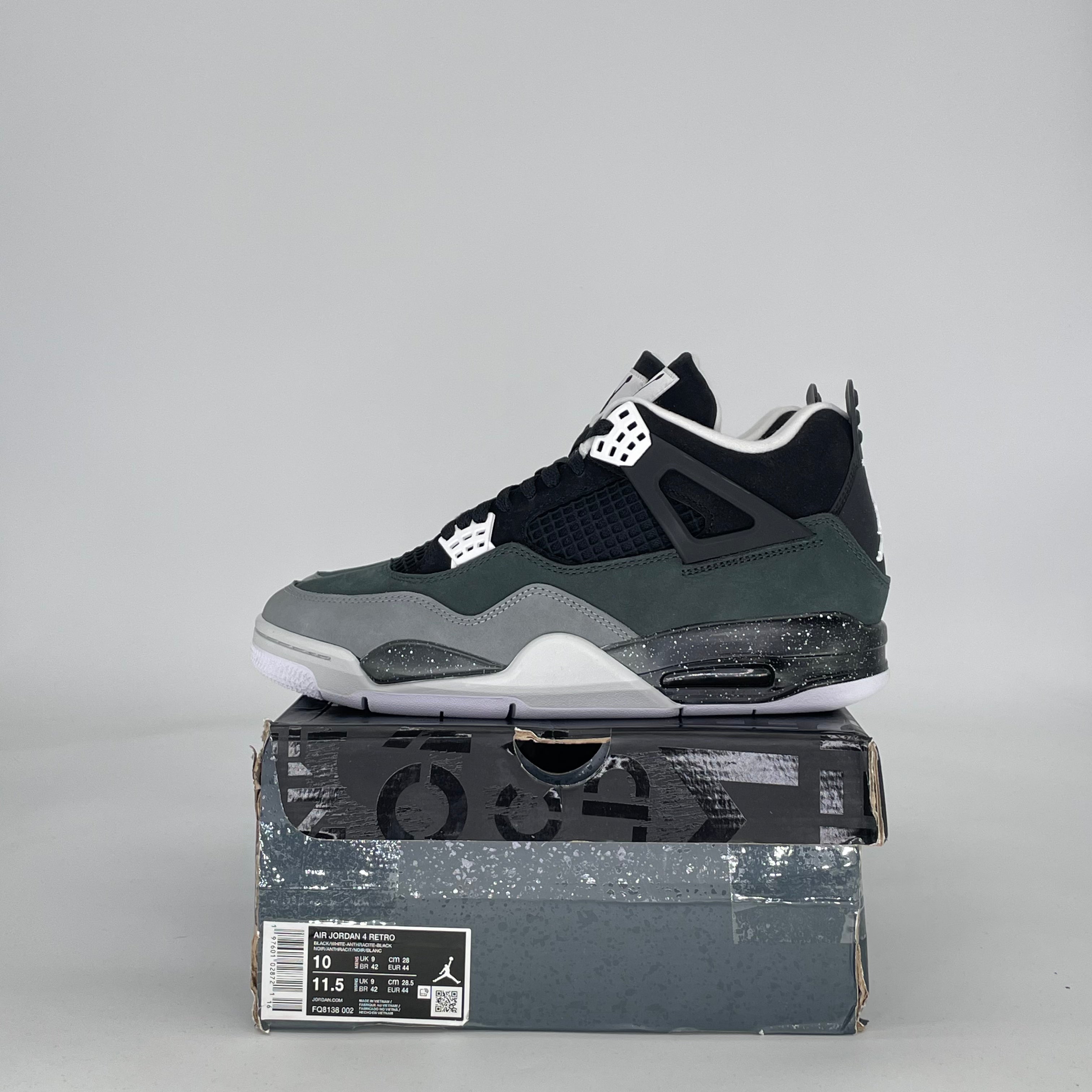 AIR JORDAN 4 FEAR FQ8138-002 SIZE 10/11.5W