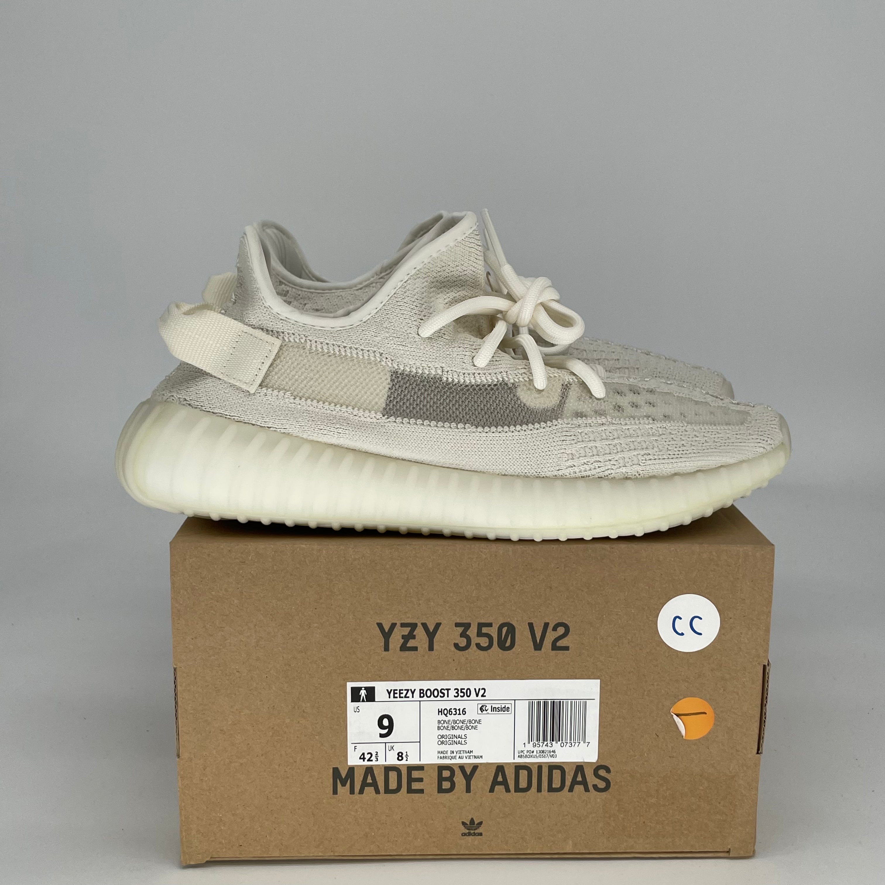 ADIDAS YEEZY 350 V2 BONE HQ6316 SIZE 9/10.5W