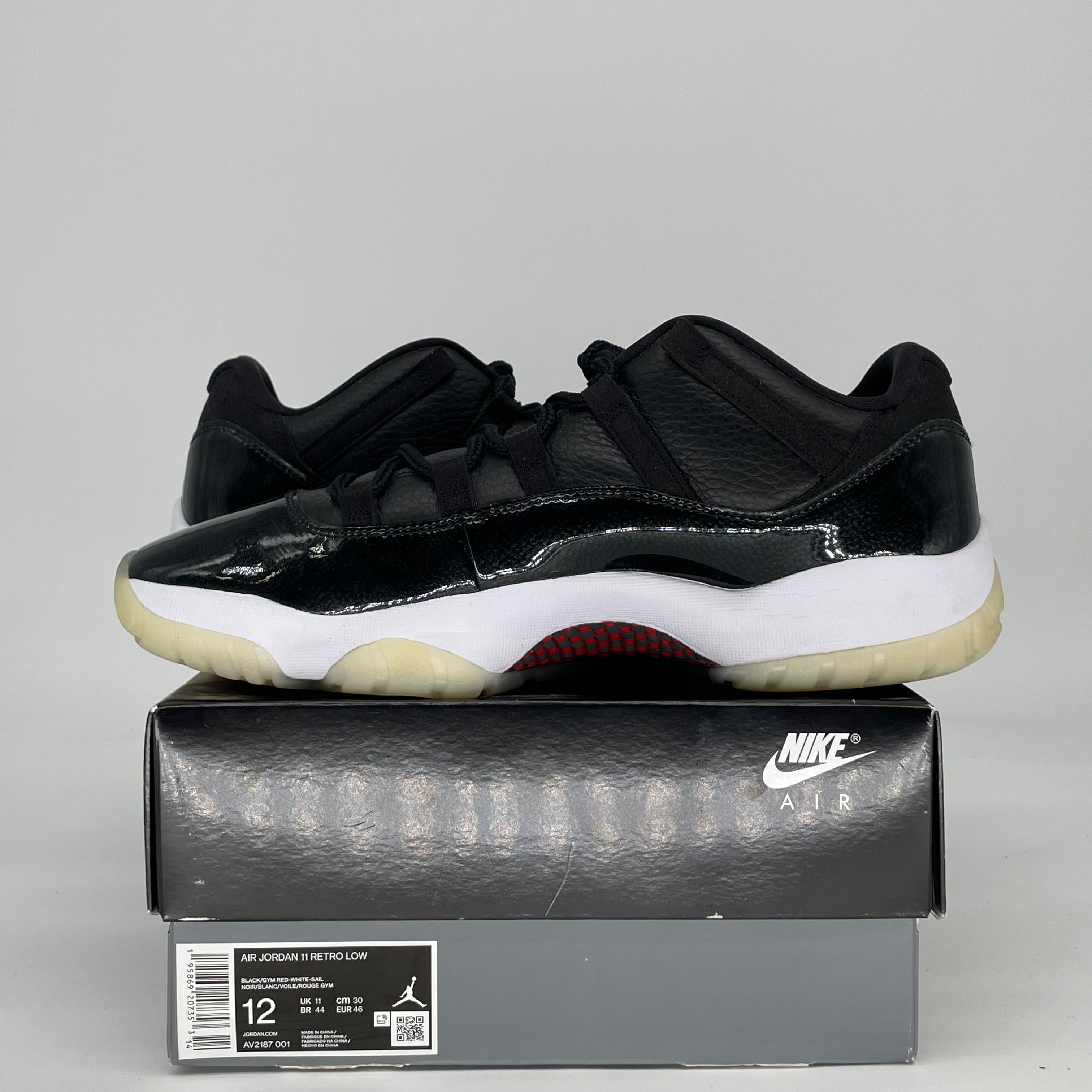 AIR JORDAN 11 LOW 72-10 AV2187-001 SIZE 12/13.5W