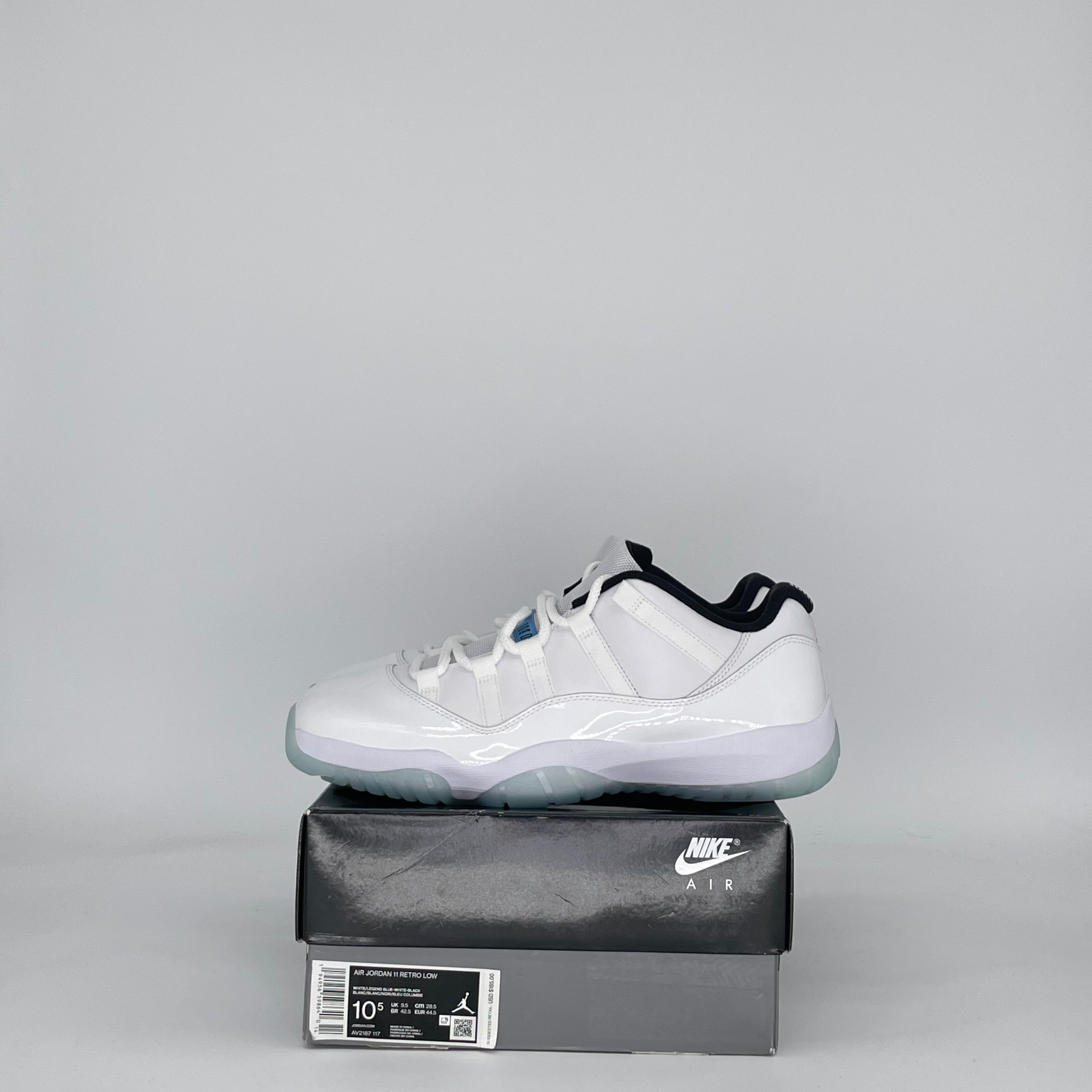 AIR JORDAN 11 LOW LEGEND BLUE AV2187-117 SIZE 10.5/12W
