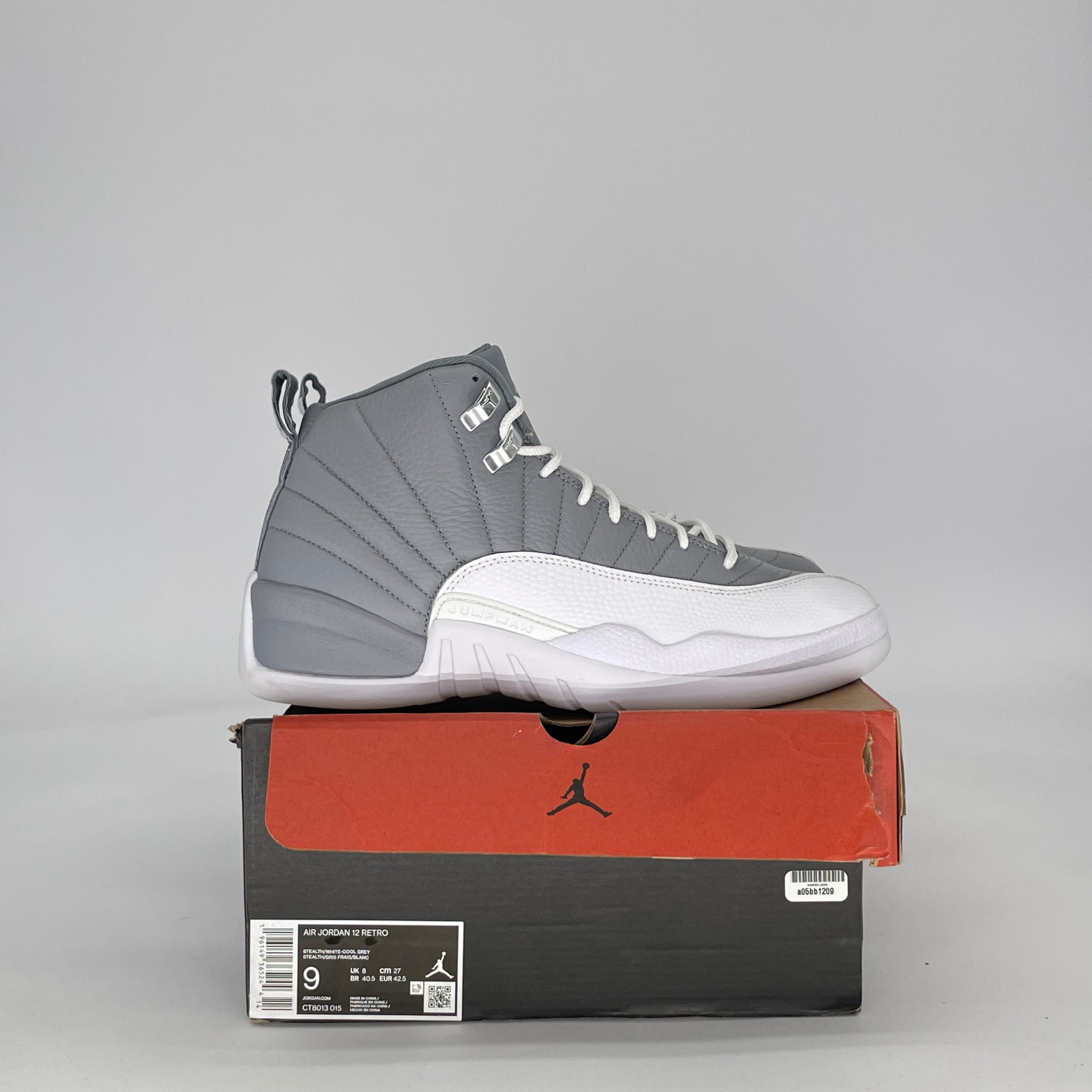 AIR JORDAN 12 STEALTH CT8013-015 SIZE 9/10.5W