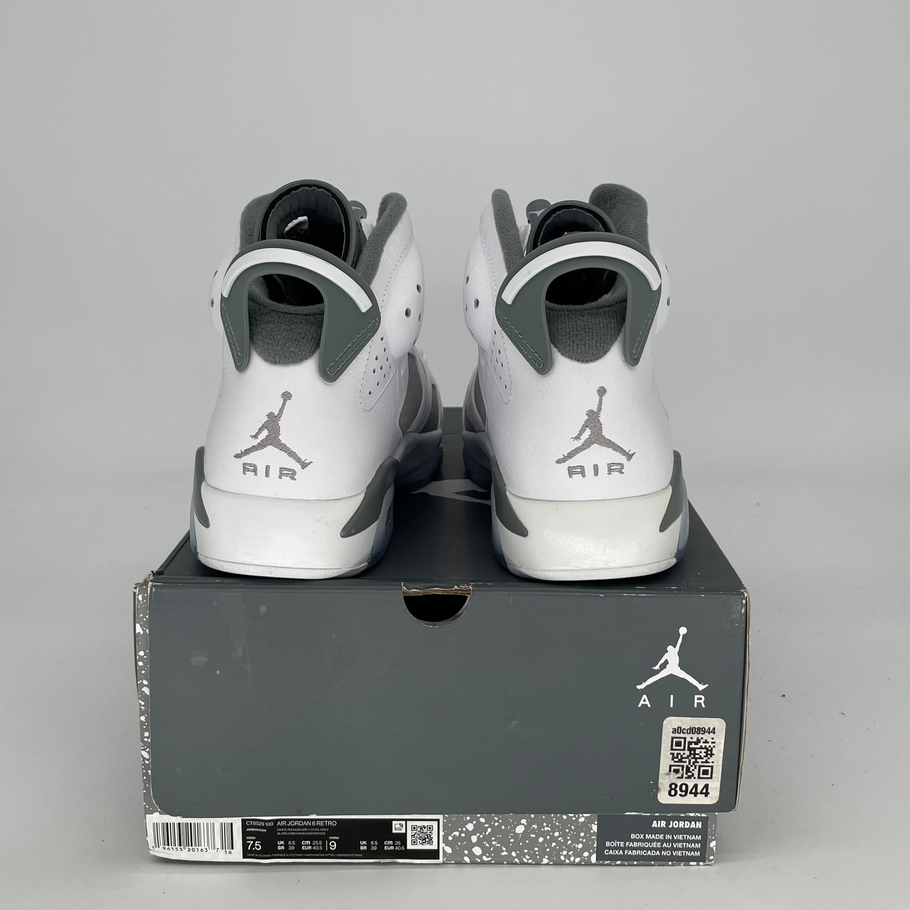 AIR JORDAN 6 COOL GREY SIZE 7.5/9W CT8529-100
