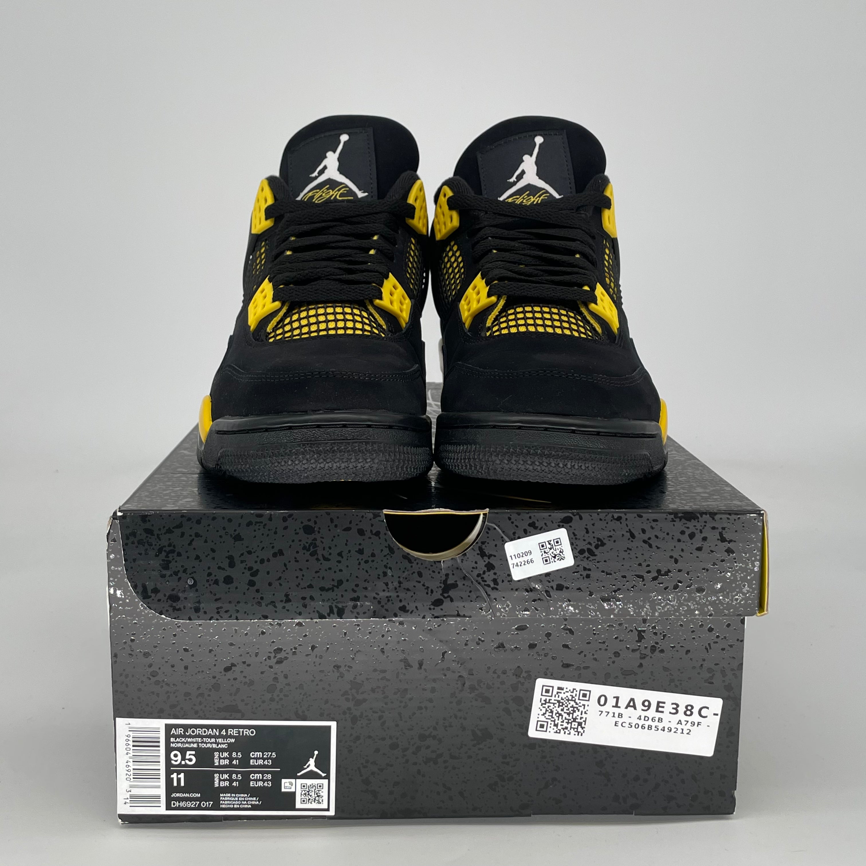 AIR JORDAN 4 THUNDER DH6927-017 SIZE 9.5/11W