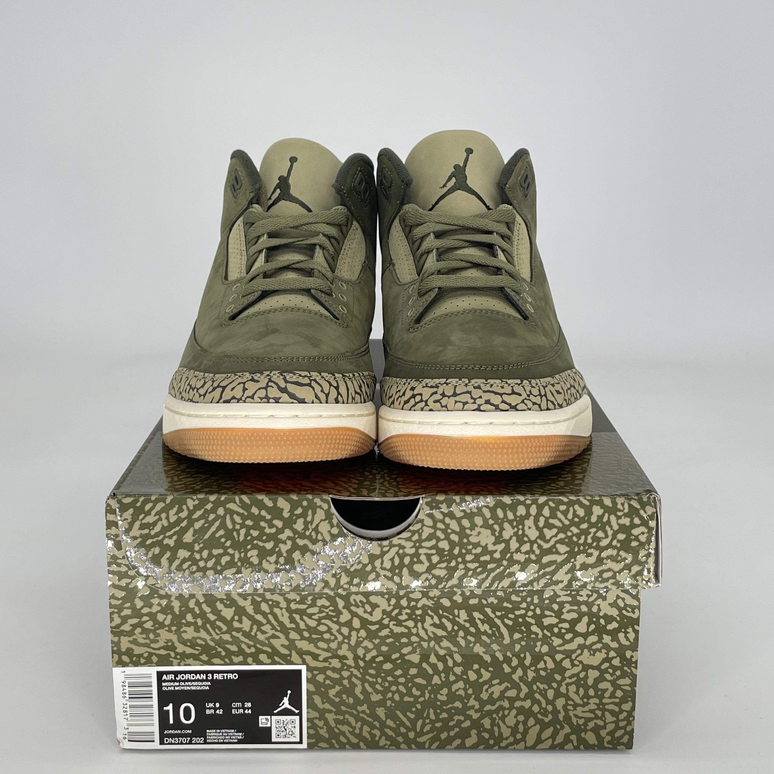 AIR JORDAN 3 FAMILY AFFAIR DN3707-202 SIZE 10/11.5W