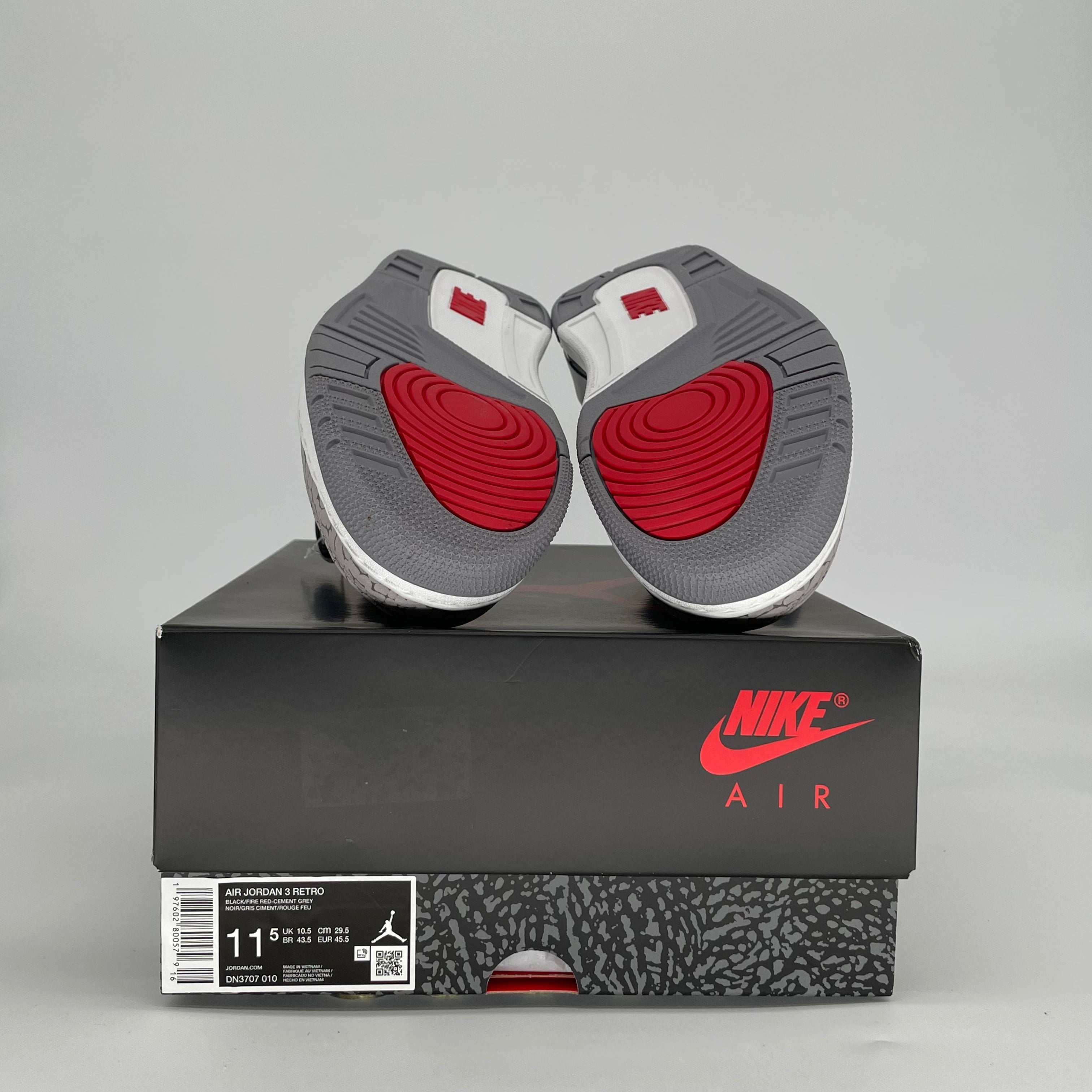 AIR JORDAN 3 BLACK CEMENT 2024 DN3707-010 SIZE 11.5/13W