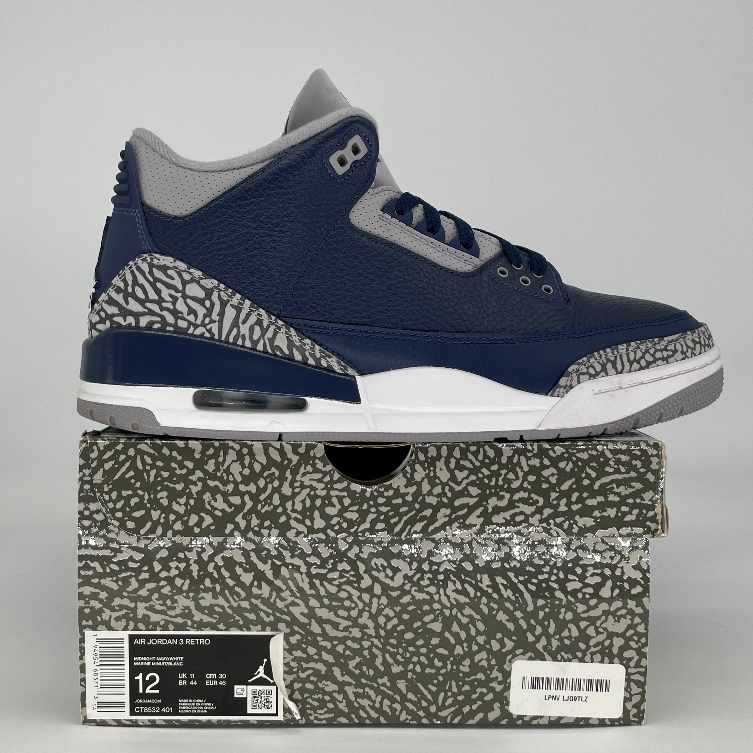 AIR JORDAN 3 GEORGETOWN CT8532-401 SIZE 12/13.5W