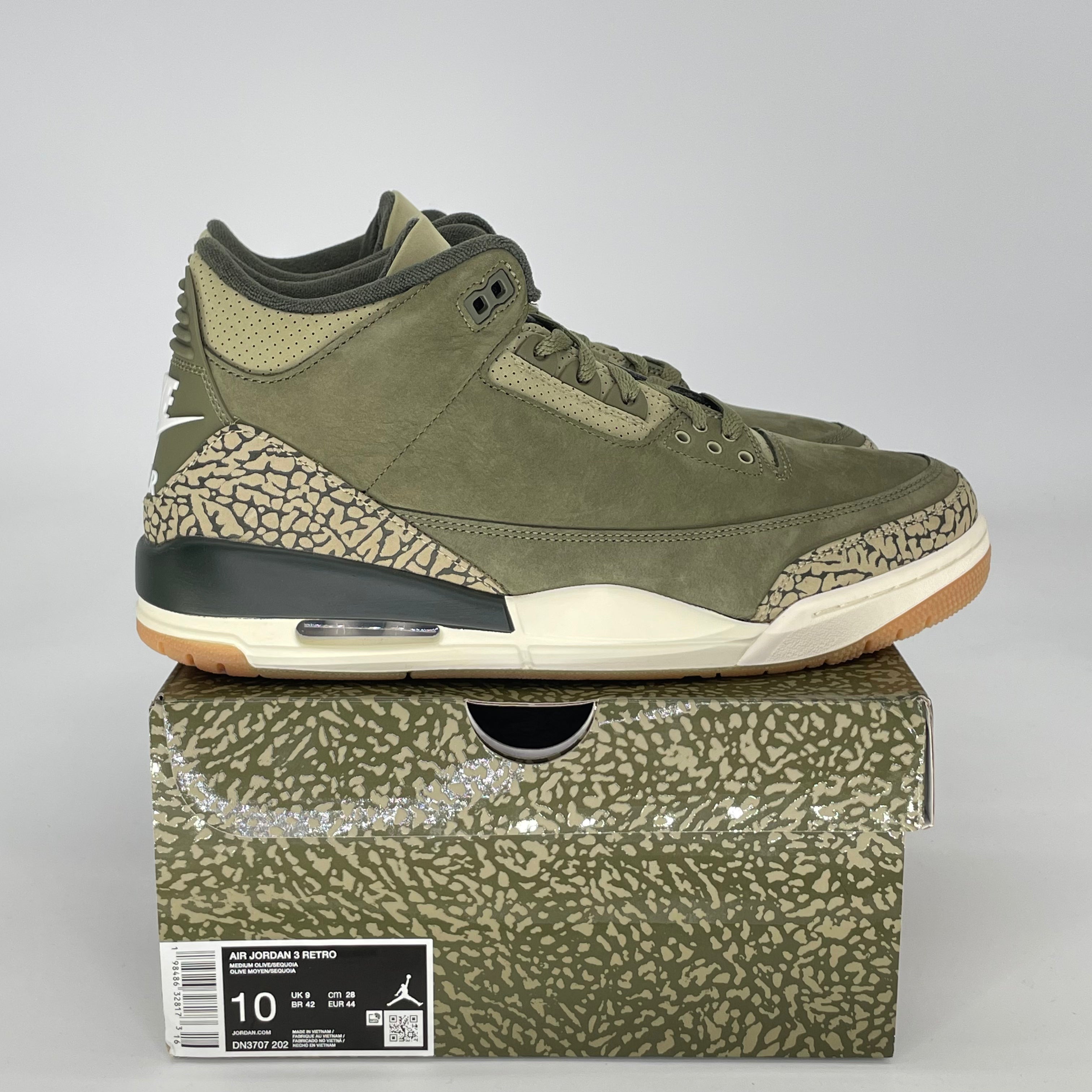 AIR JORDAN 3 FAMILY AFFAIR DN3707-202 SIZE 10/11.5W