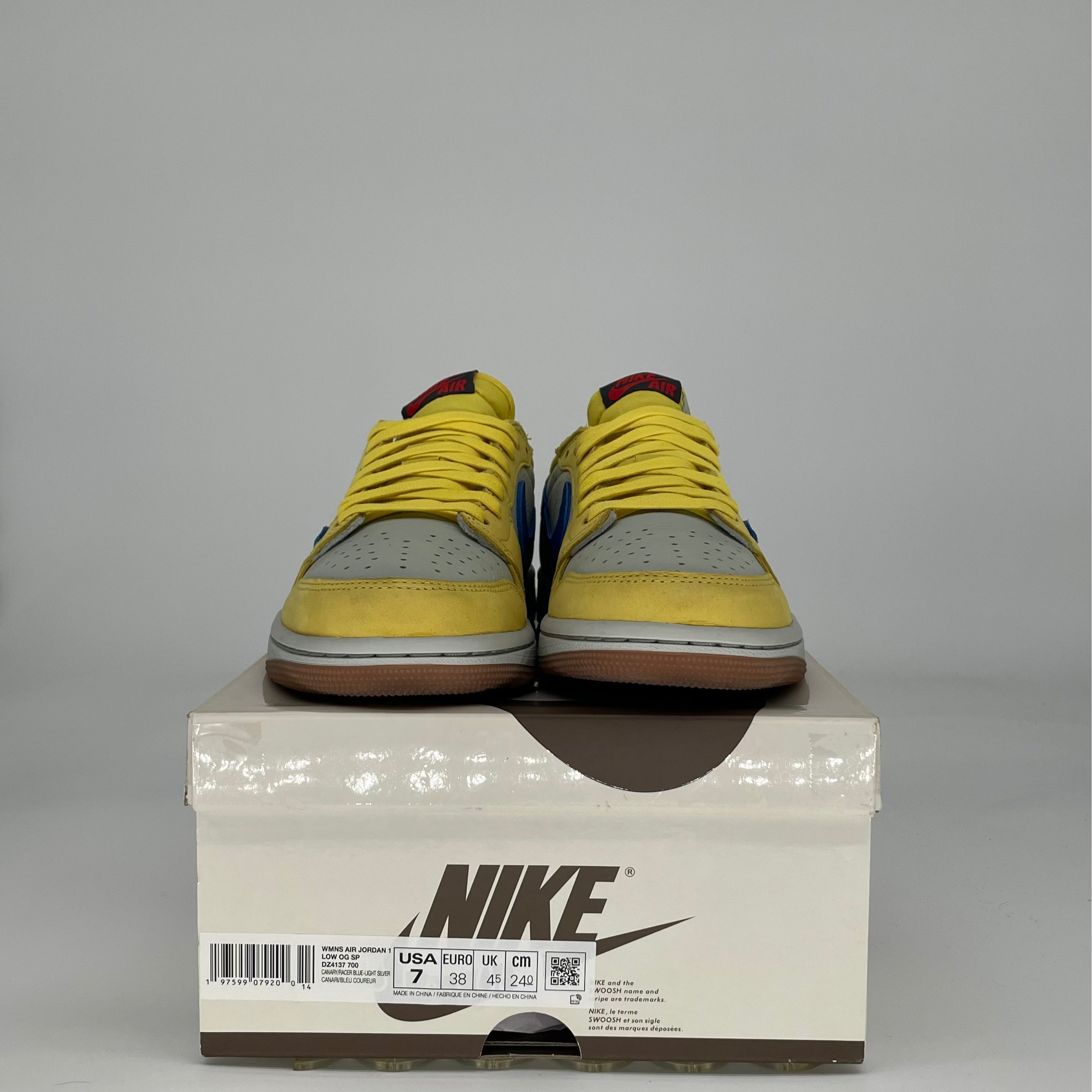 AIR JORDAN 1 TRAVIS SCOTT CANARY W DZ4137-700 SIZE 5.5/7W