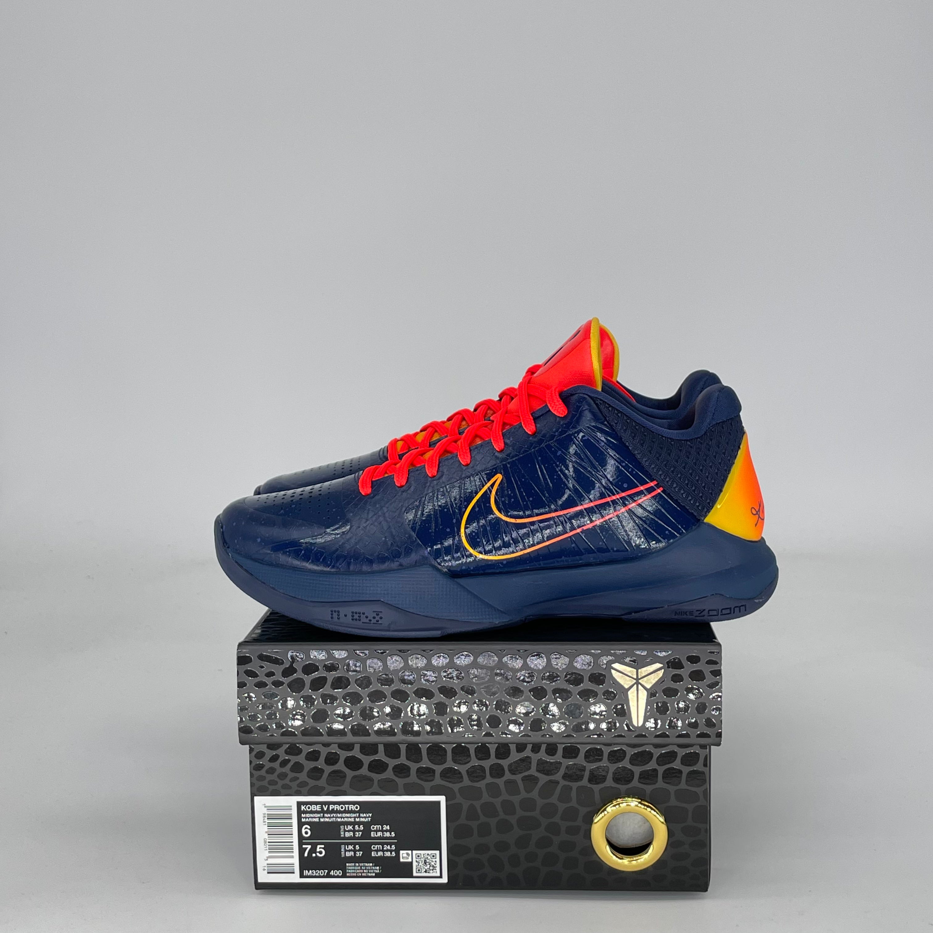 NIKE KOBE 5 PROTRO CAITLIN CLARK INDIANA FEVER IM3207-400 SIZE 6/7.5W
