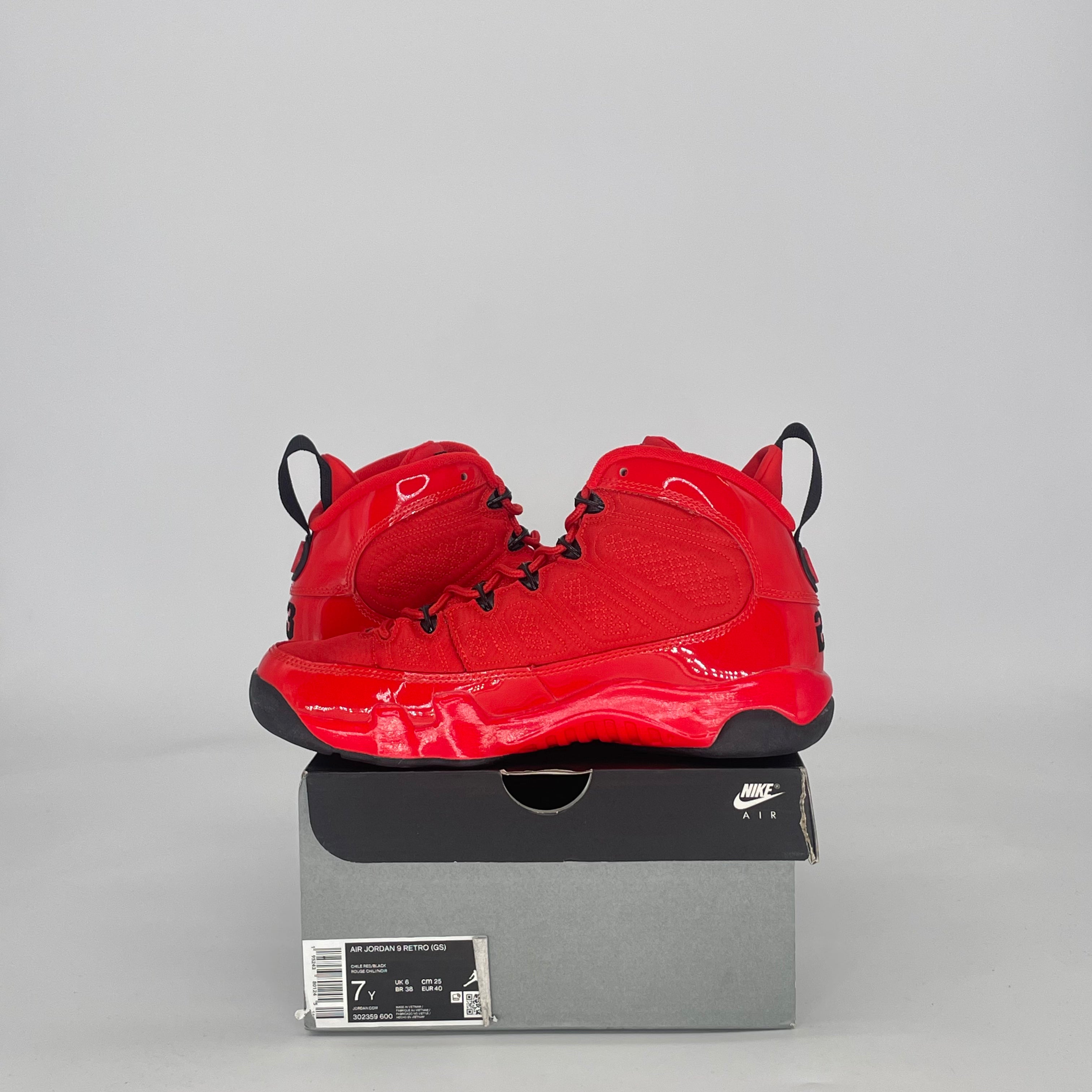 AIR JORDAN 9 CHILE RED 302359-600 SIZE 7/8.5W GS